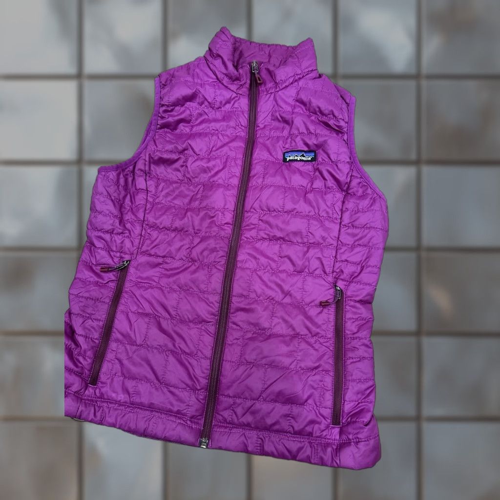 Patagonia Patagonia Vest Womens Small Purple Primaloft Insulated Nano Puff Puffer 84247 Vest Quilted Zip Size S / US 4 / IT 40 - 1 Thumbnail