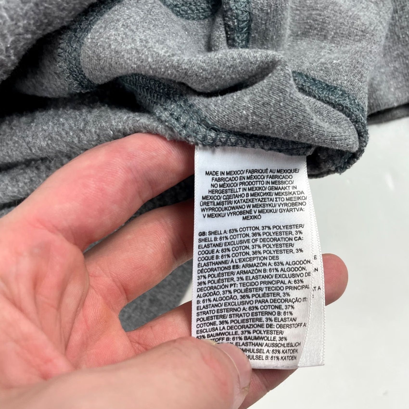 The North Face The North Face Hoodie - Medium Gray Pullover - Long Sleeve - Machine Washable - Men's - Fleece Size US M / EU 48-50 / 2 - 6 Thumbnail