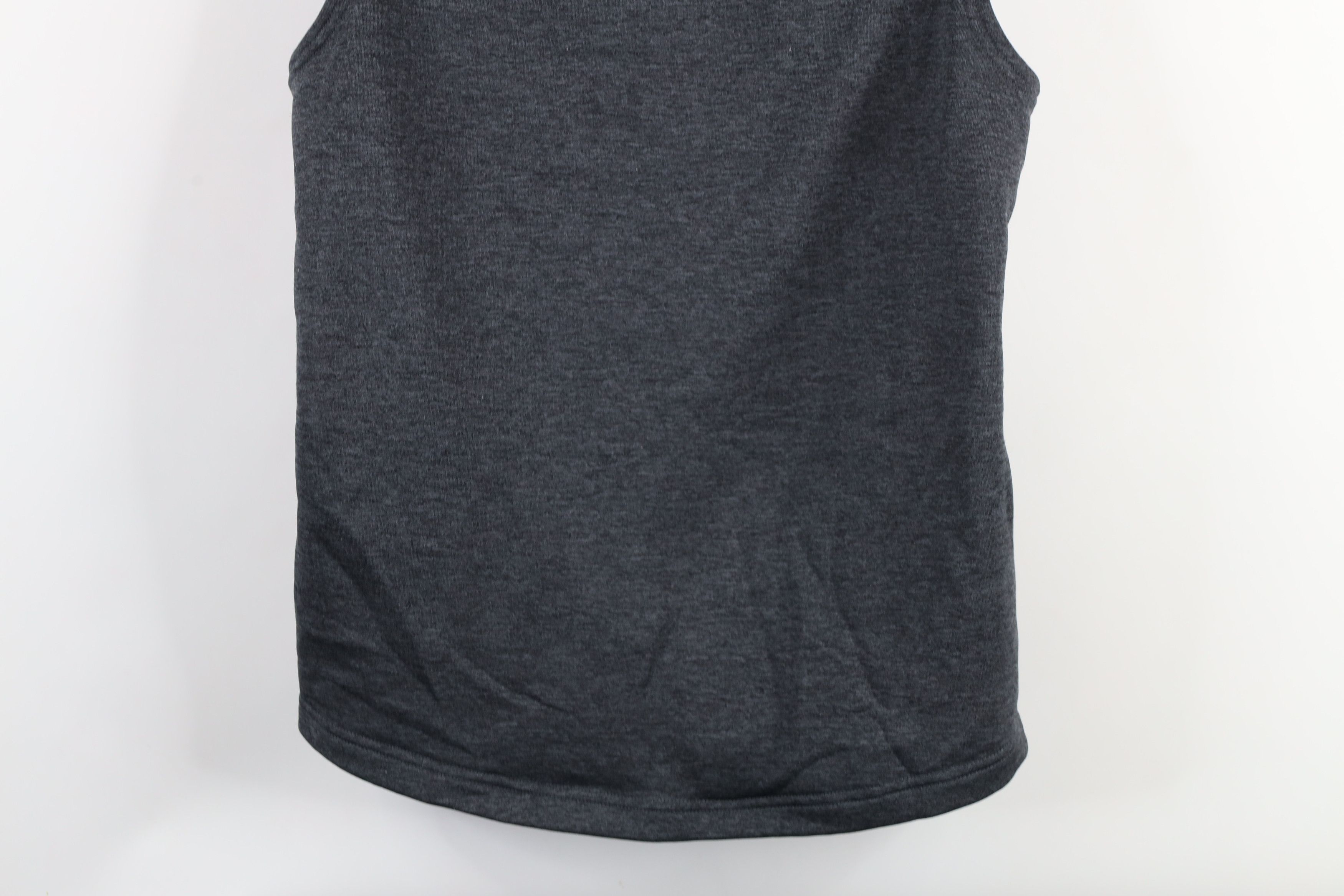 Under Armour × Vintage Under Armour Pistons Basketball Sleeveless Hoodie Sweatshirt Size US S / EU 44-46 / 1 - 11 Thumbnail