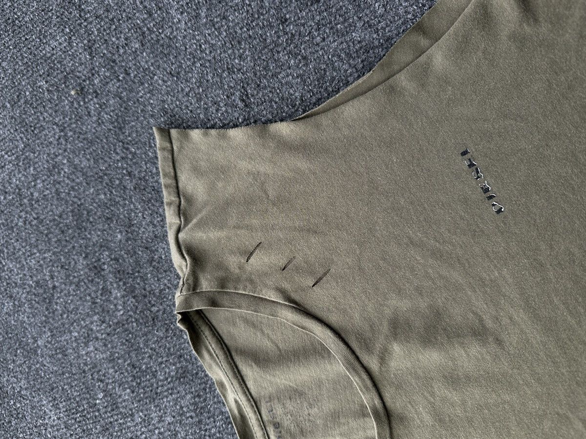 Diesel 🚨Men’s Diesel Tank Top Sleeveless Streetwear Vintage Size M Size US M / EU 48-50 / 2 - 7 Thumbnail