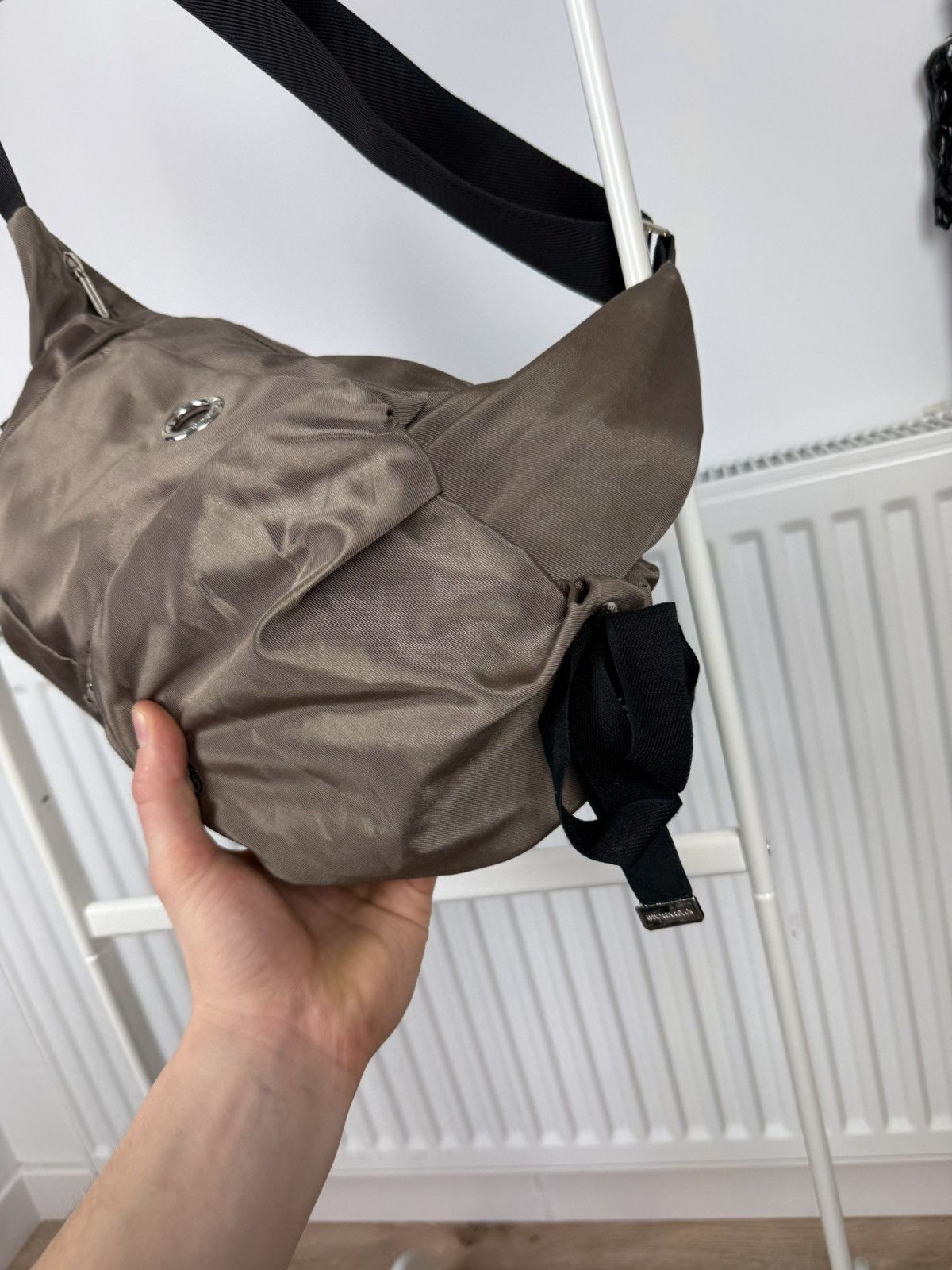 Japanese Brand × Mandarina Duck Very Rare Mandarina Duck Messenger Bag Vintage Faded Y2K Size ONE SIZE - 5 Thumbnail