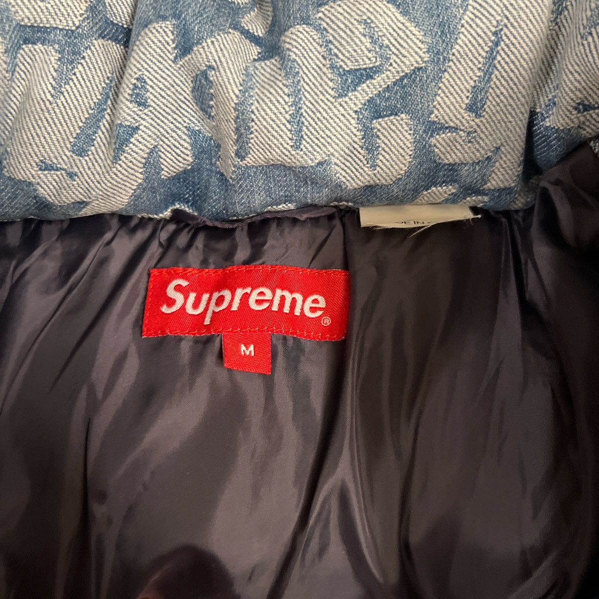 Supreme Supreme Fat Tip Jacquard Denim Puffer Jacket Size US M / EU 48-50 / 2 - 2 Thumbnail