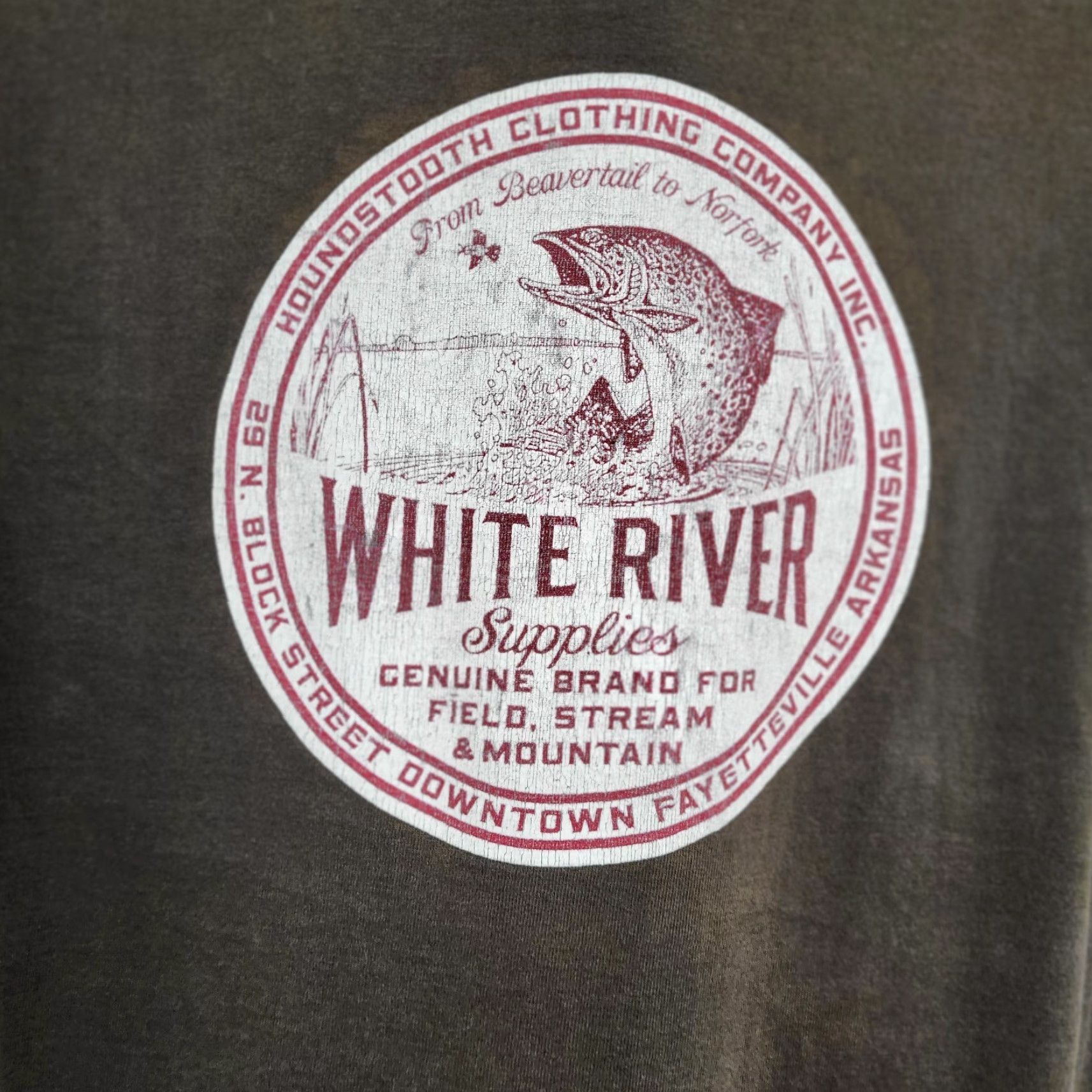 CO Houndstooth Clothing Co T-Shirt Men XL Red Trout White River Fishing EUC Graphic Print Short Sleeve Crew Neck Waterways Theme Mens Toys? Size US XL / EU 56 / 4 - 6 Thumbnail