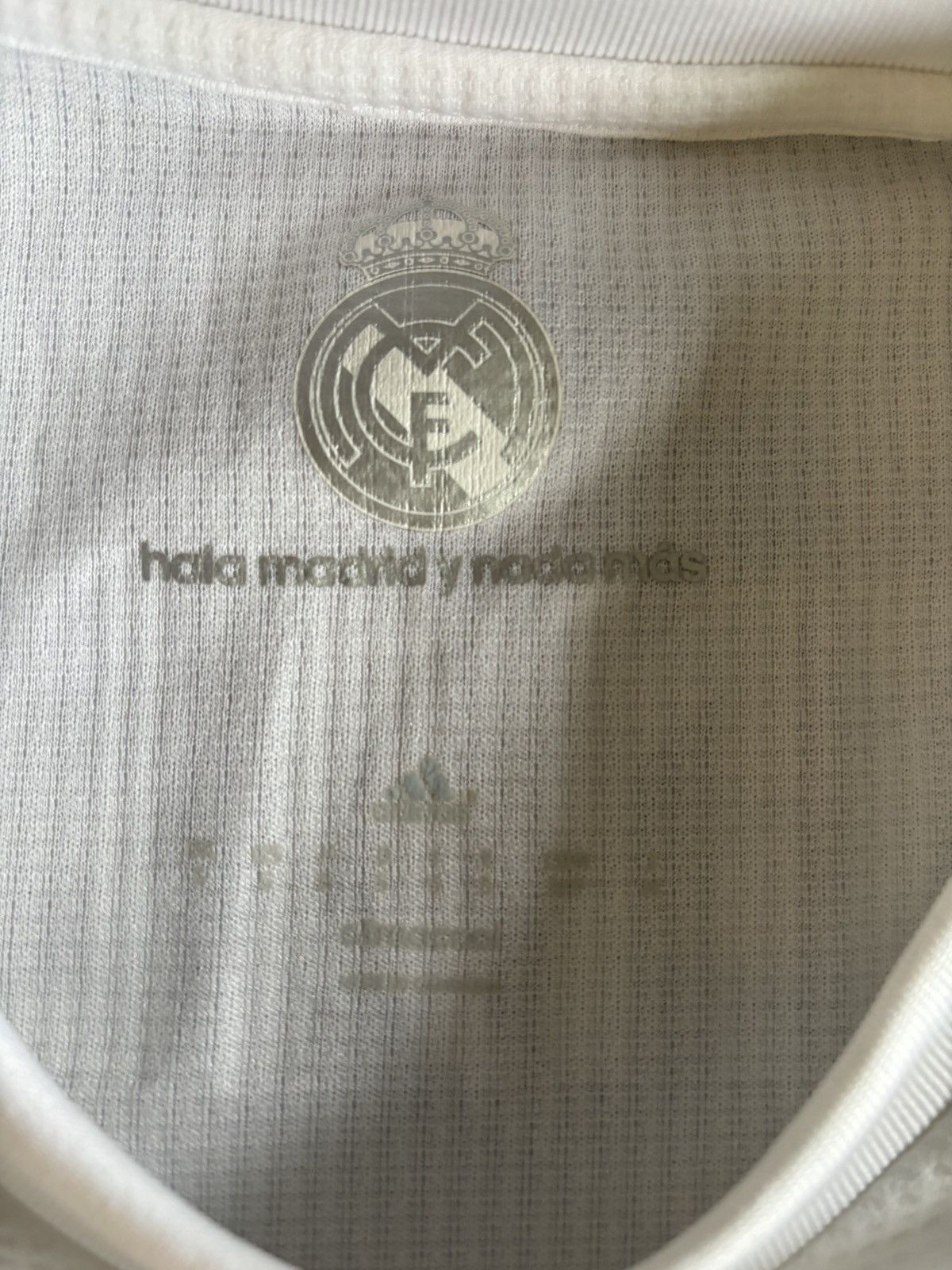 Adidas Cristiano Ronaldo Real Madrid 15/16 Adidas Home Kit Size US S / EU 44-46 / 1 - 12 Thumbnail