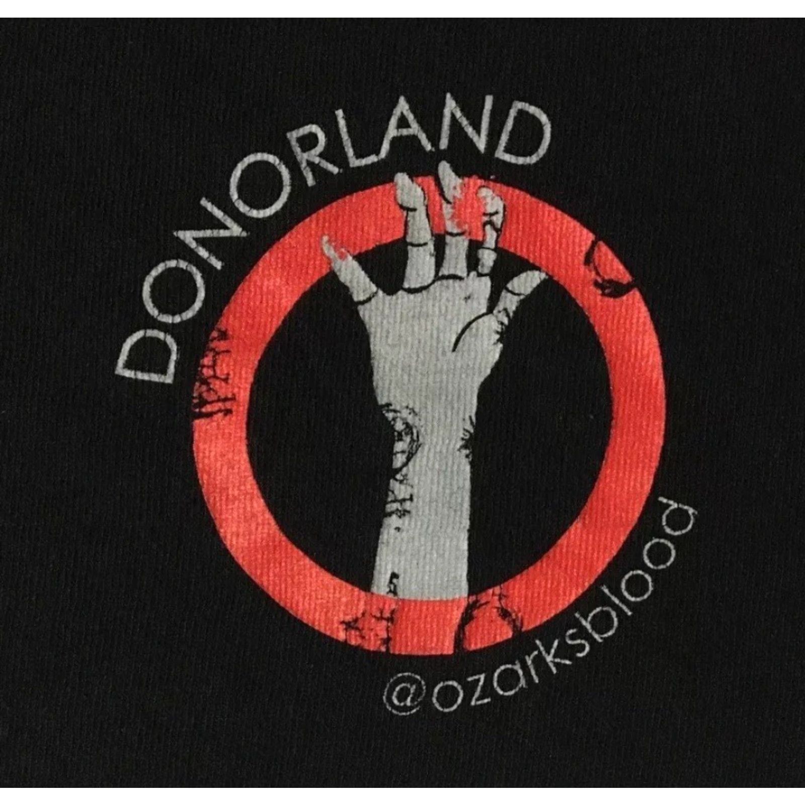Vintage Vtg Zombies Dont Need Blood Donor Faded Shirt M Funny Joke Nurse Grunge 90s Y2K Size US M / EU 48-50 / 2 - 4 Thumbnail