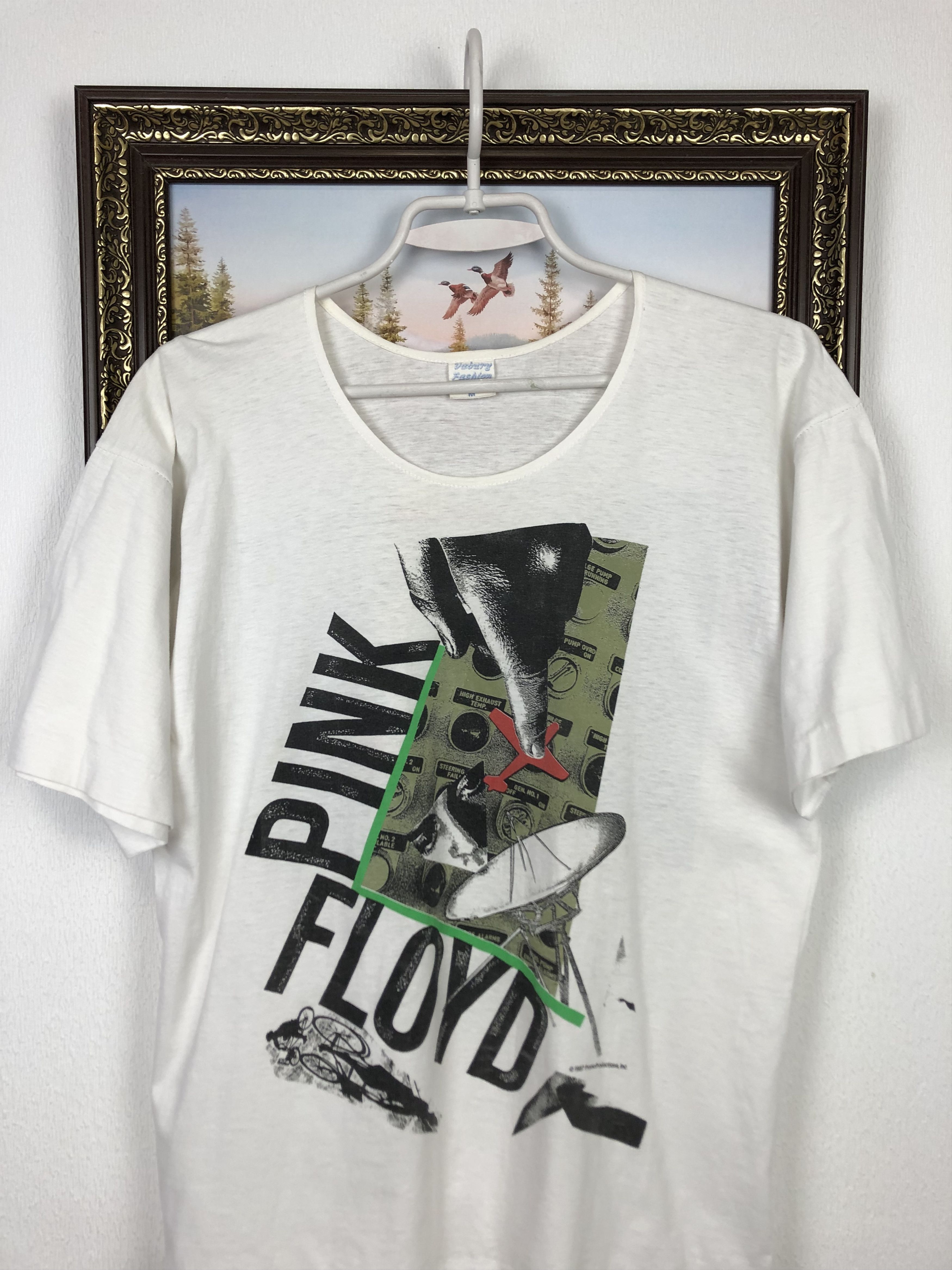 Band Tees Vintage Pink Floyd Shirt Momentary Lapse Band Tee Over Prin Size US M / EU 48-50 / 2 - 2 Thumbnail