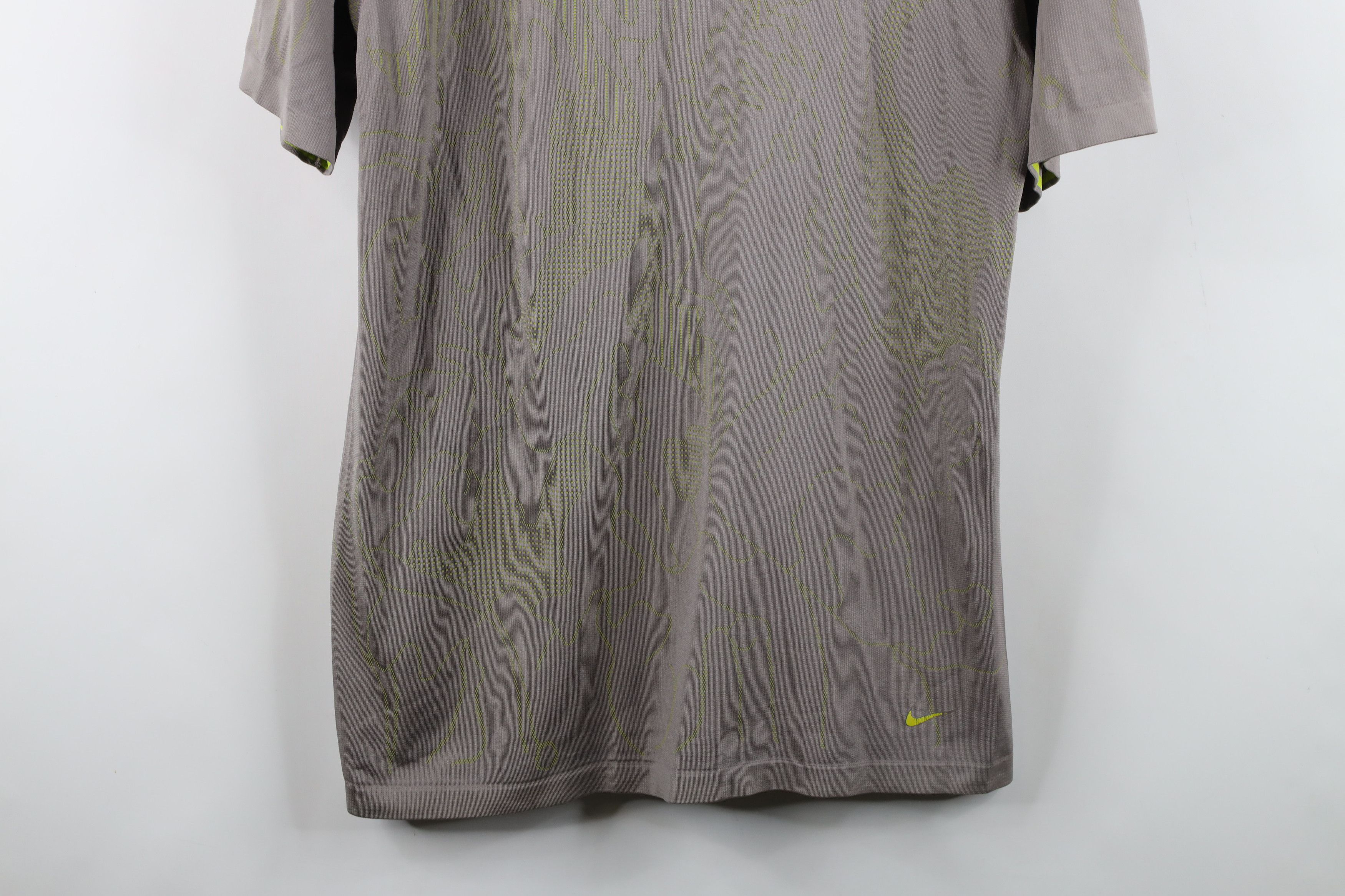 Nike Vintage Y2K Nike Camouflage Scott Mini Swoosh Knit T-Shirt Size US L / EU 52-54 / 3 - 3 Thumbnail