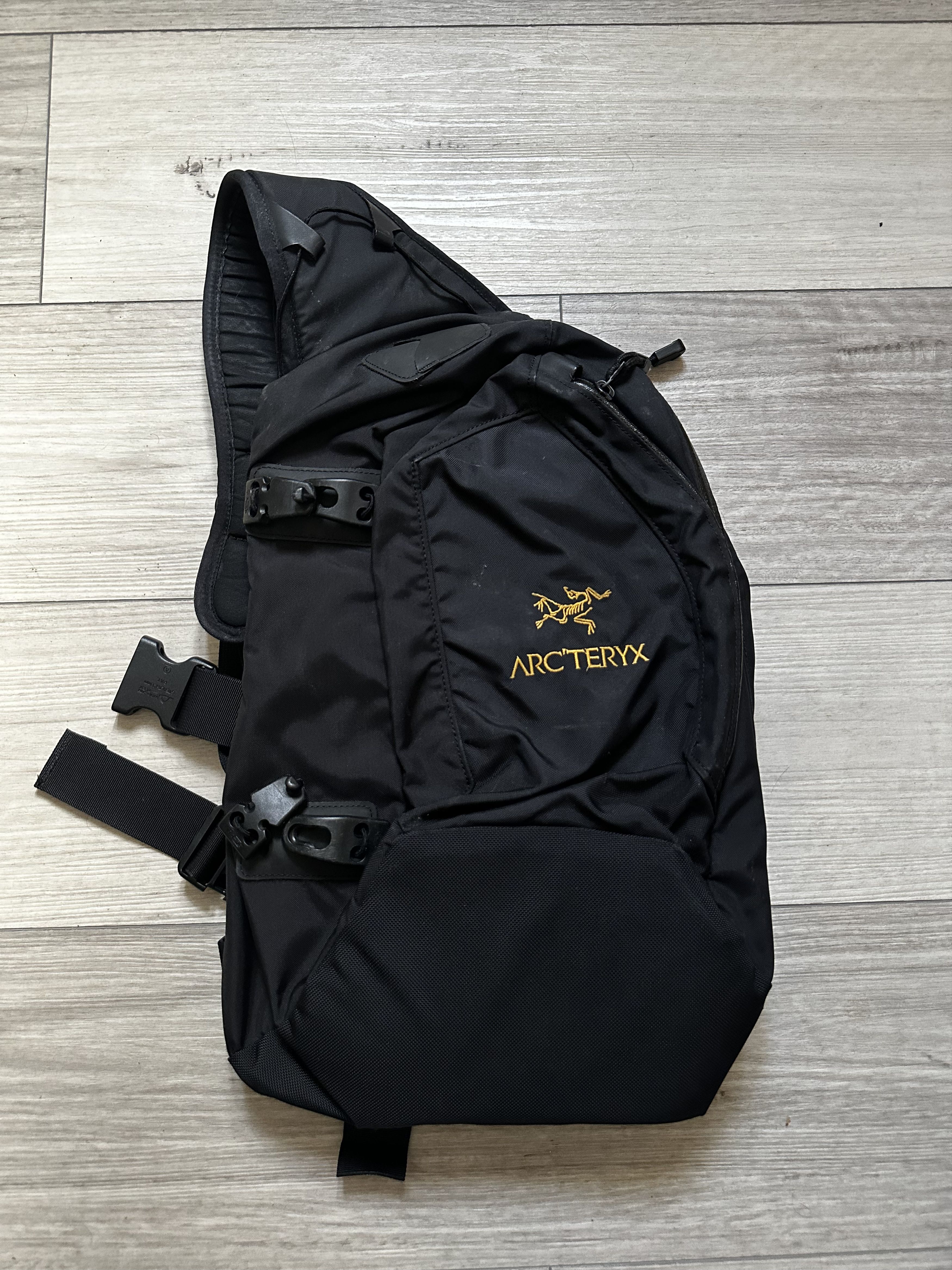 Arc'teryx Arc'teryx Quiver Crossbody Backpack Size ONE SIZE - 2 Thumbnail