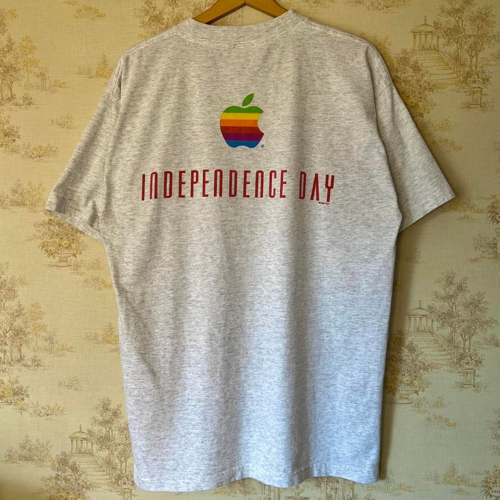Apple 1996 Apple Computer x Independence Day Promo T-Shirt | XL Size US XL / EU 56 / 4 - 6 Thumbnail