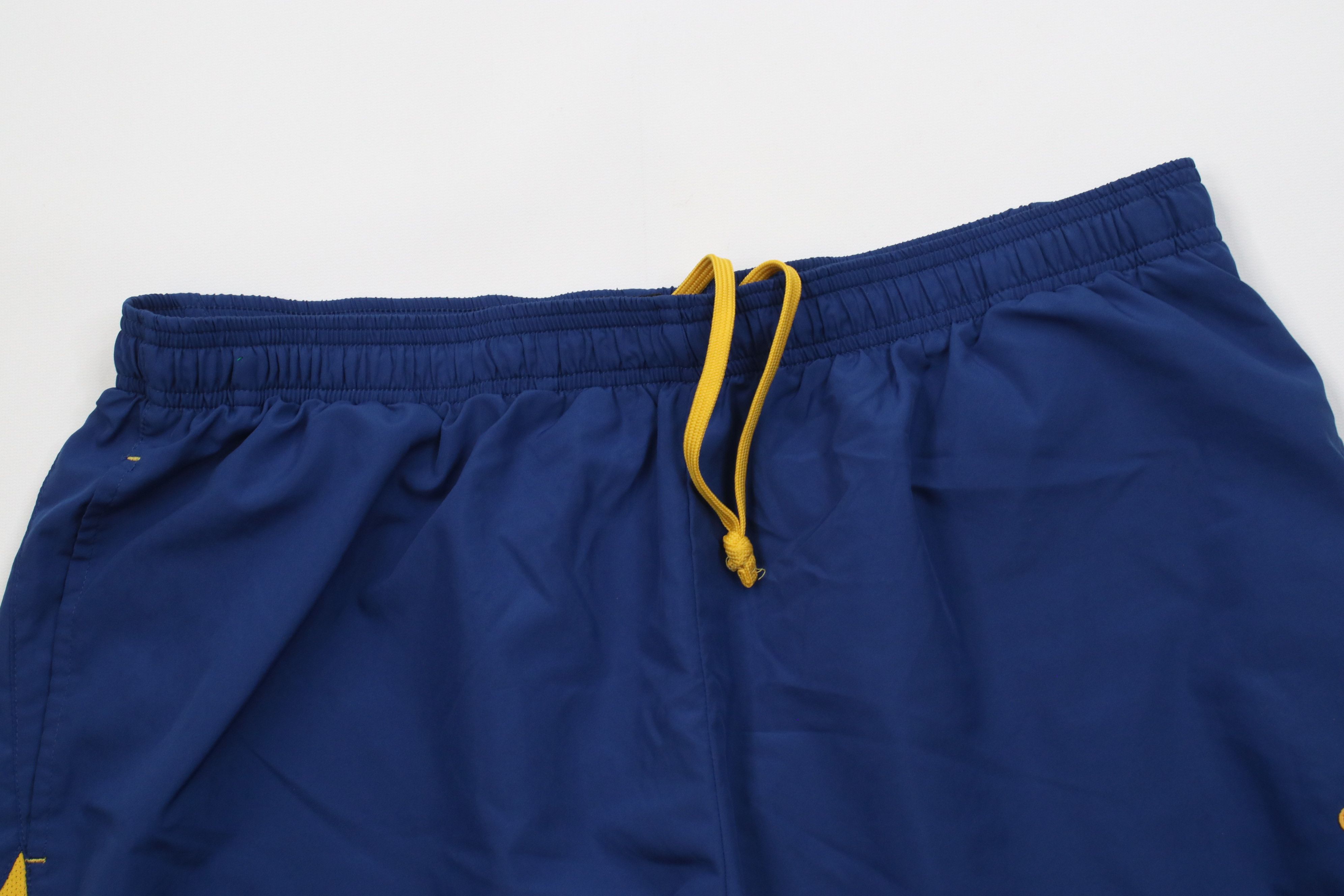 Champion Vintage 90s Y2K Champion Logo Running Jogging Soccer Shorts Size US 38 / EU 54 - 2 Thumbnail
