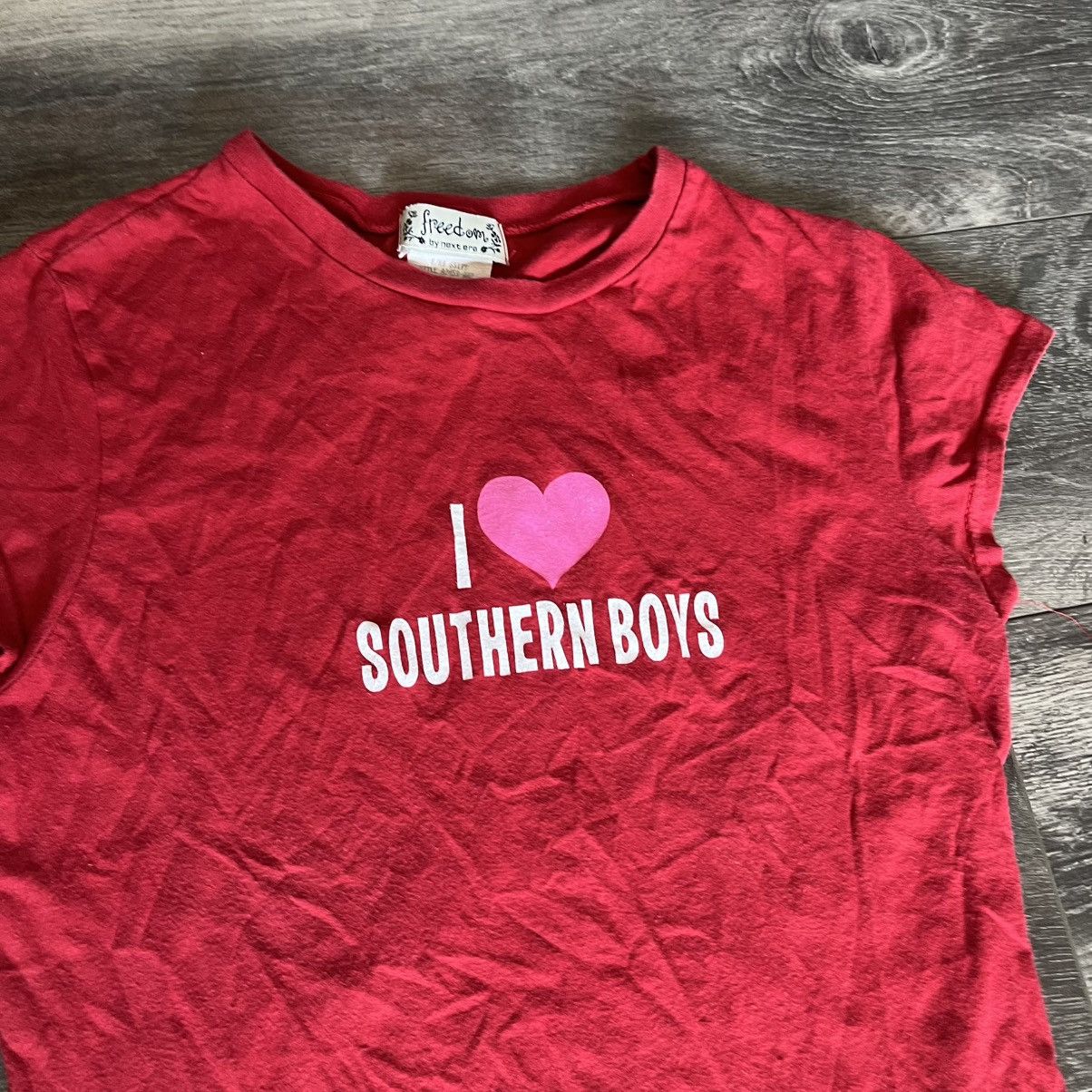 Vintage Vintage Y2K I Heart <3 Love Southern Boys Humor Logo T Shirt Size S / US 4 / IT 40 - 3 Thumbnail
