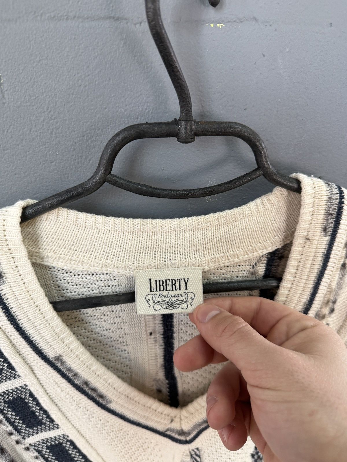 Roundtree & Yorke Googi Style Roundtree & Yorke Sweater Rare Size US XL / EU 56 / 4 - 4 Thumbnail
