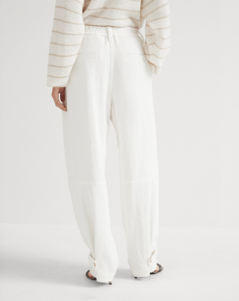Brunello Cucinelli o1la1rc1a0425 Pants in White Size 30" / US 8 / IT 44 - 2 Thumbnail