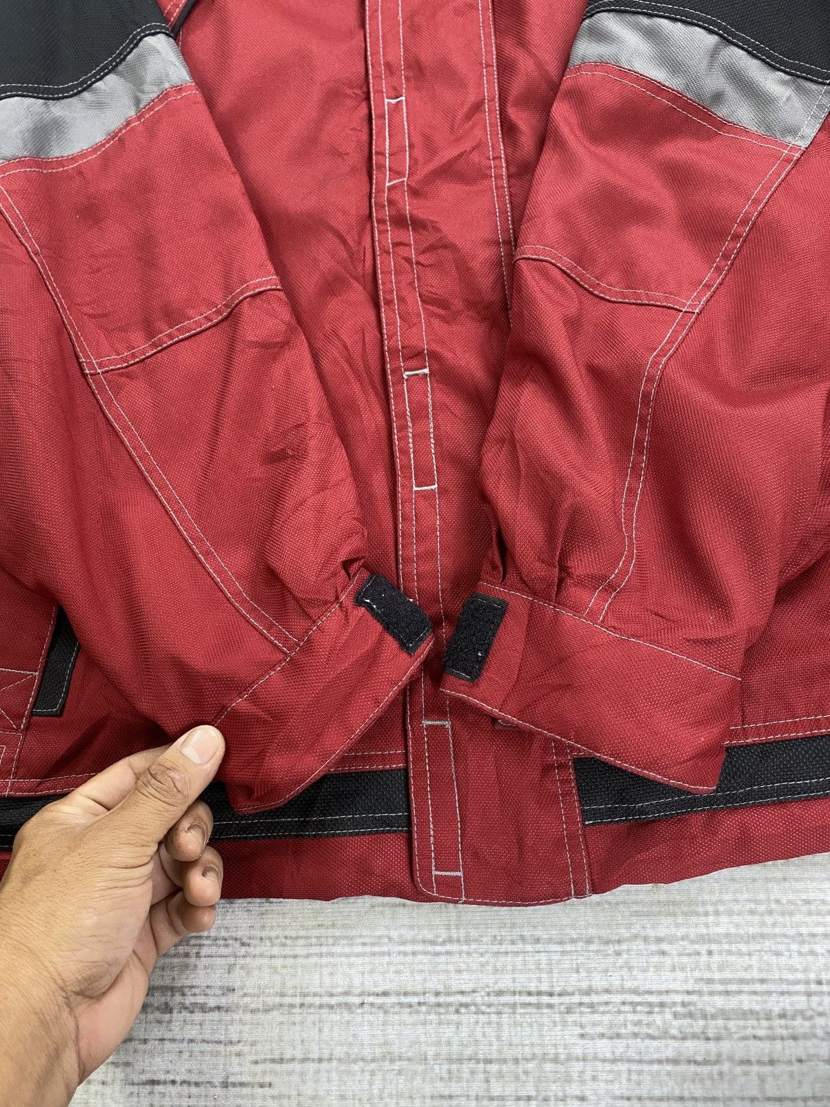 Sasquatchfabrix × Vintage Vintage Sasquatch Ski Hoodie Jacket Size US L / EU 52-54 / 3 - 6 Thumbnail