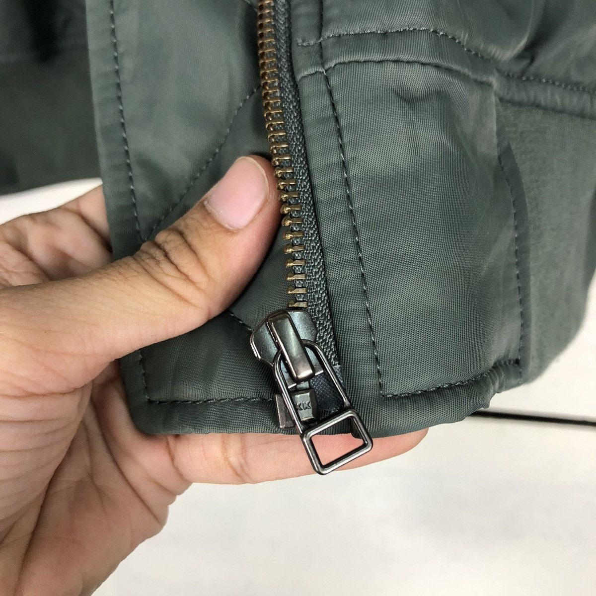 Japanese Brand 📌Vintage Riot Riot Bomber Jacket Fly Uniqlo Japan Size US XL / EU 56 / 4 - 17 Thumbnail