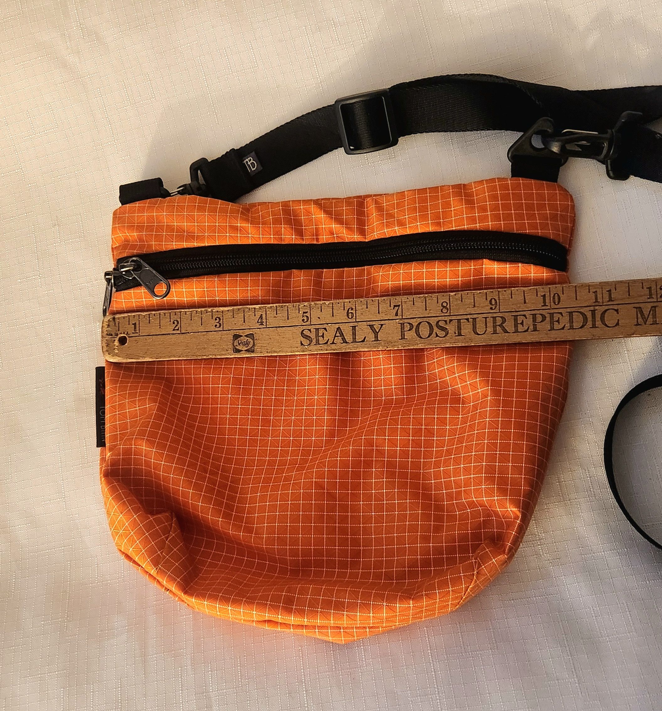 Tom Bihn Tom Bihn Rogue Sacoche Crossbody Bag Zest 200 Halcyon Orange Size ONE SIZE - 5 Thumbnail