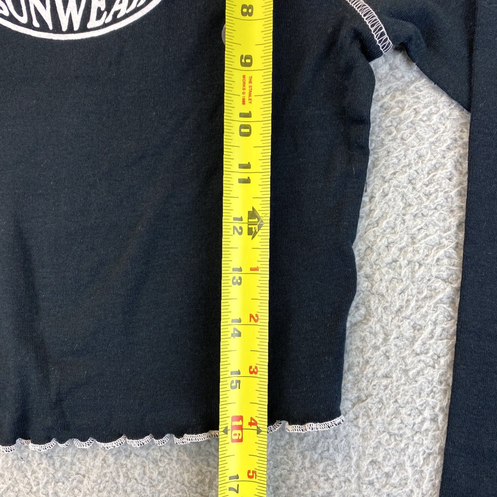 Pacsun VINTAGE PacSun Black Crop Top Women's XS Long Sleeve Round Neck Size XS / US 0-2 / IT 36-38 - 5 Thumbnail