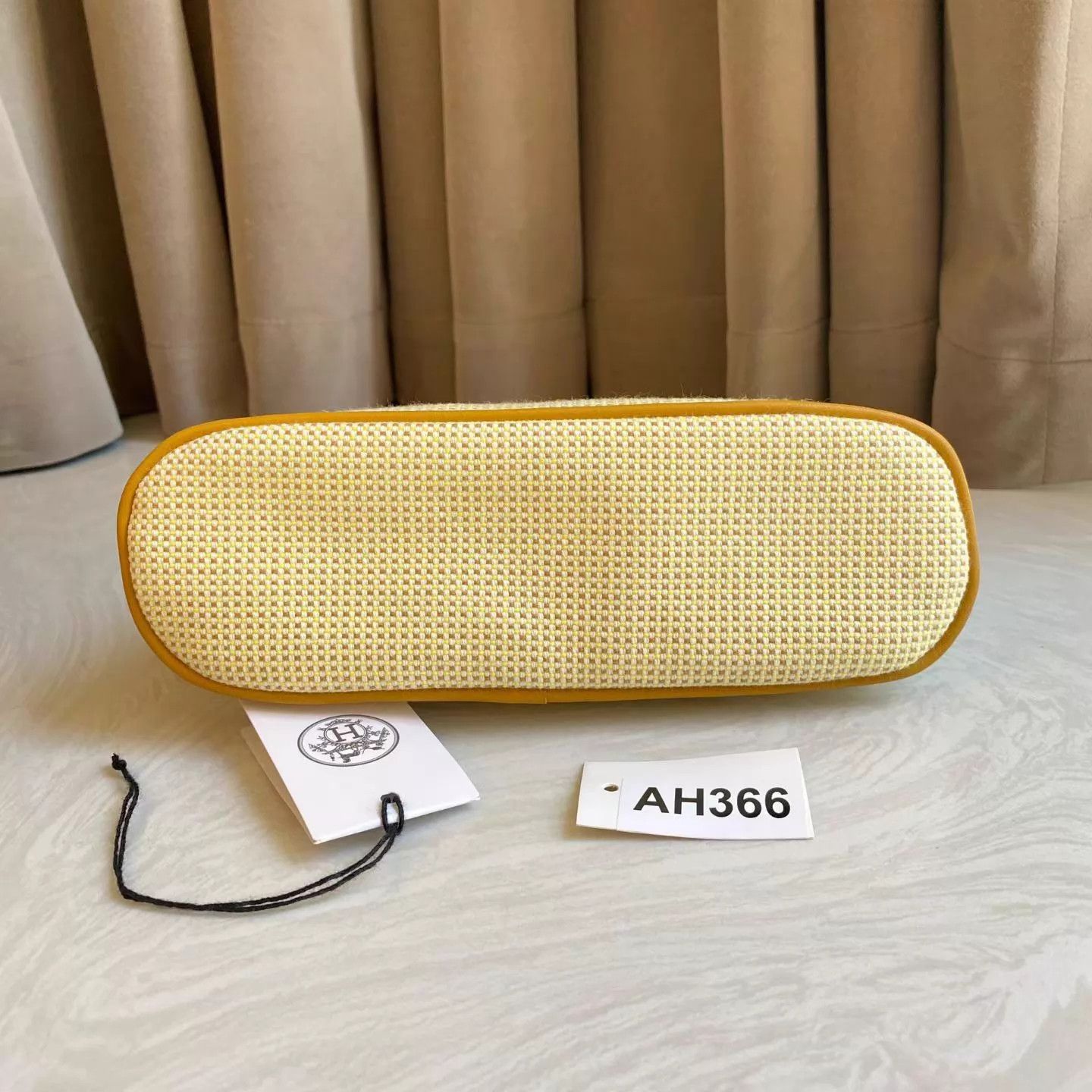 Hermes Hermes Bolide CrazyH Clutch (Yellow) NWT Size ONE SIZE - 7 Thumbnail
