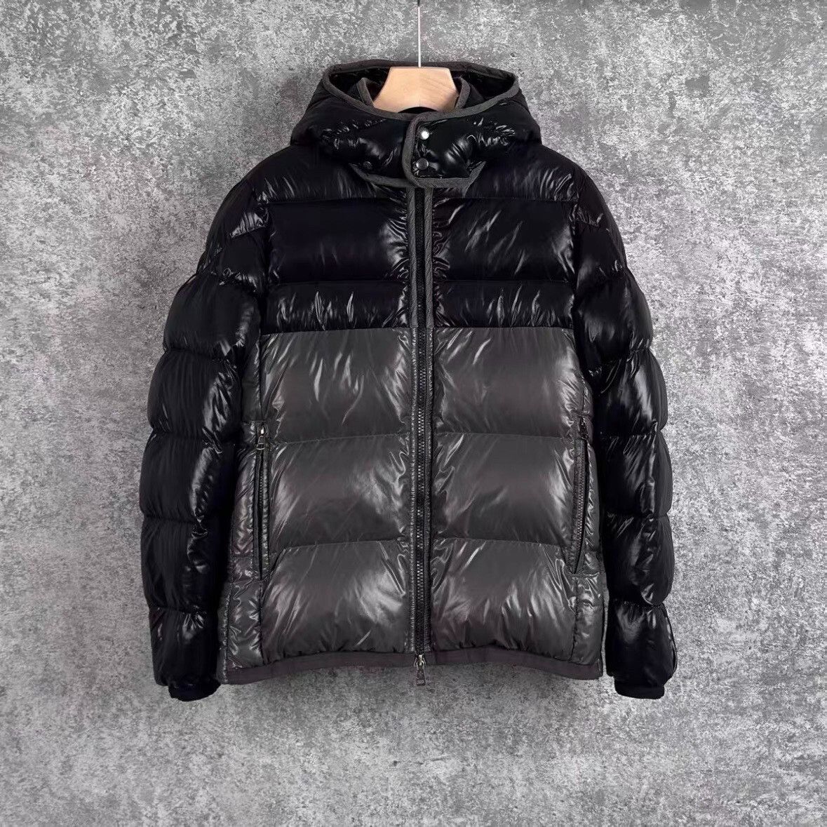 Moncler Moncler Down Gray Heavy Coat l Men Size US L / EU 52-54 / 3 - 1 Thumbnail