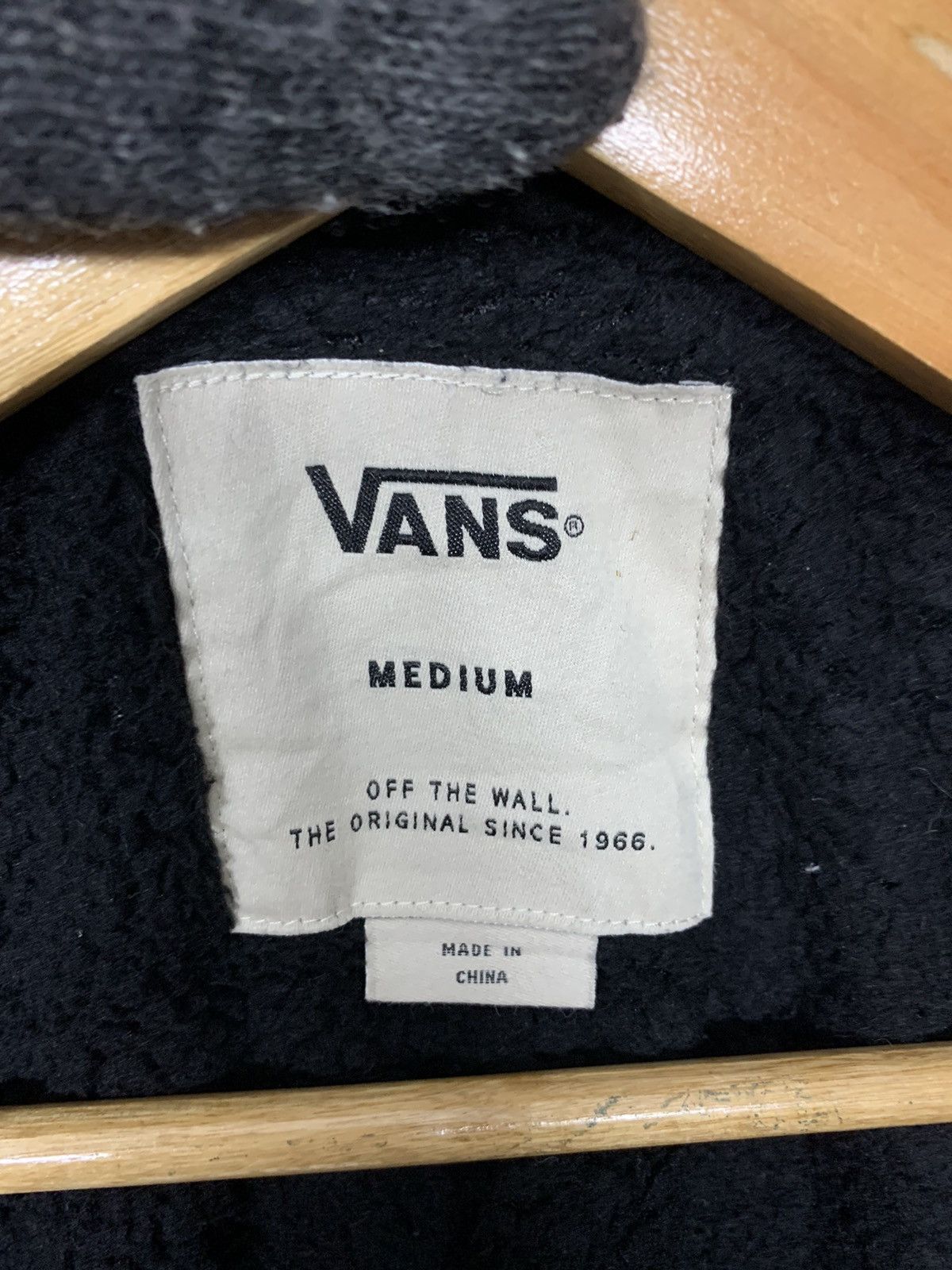 Vans Rare Vans Of The Wall Big Logo Zipper Down Hoodie Sweater Size M / US 6-8 / IT 42-44 - 6 Thumbnail
