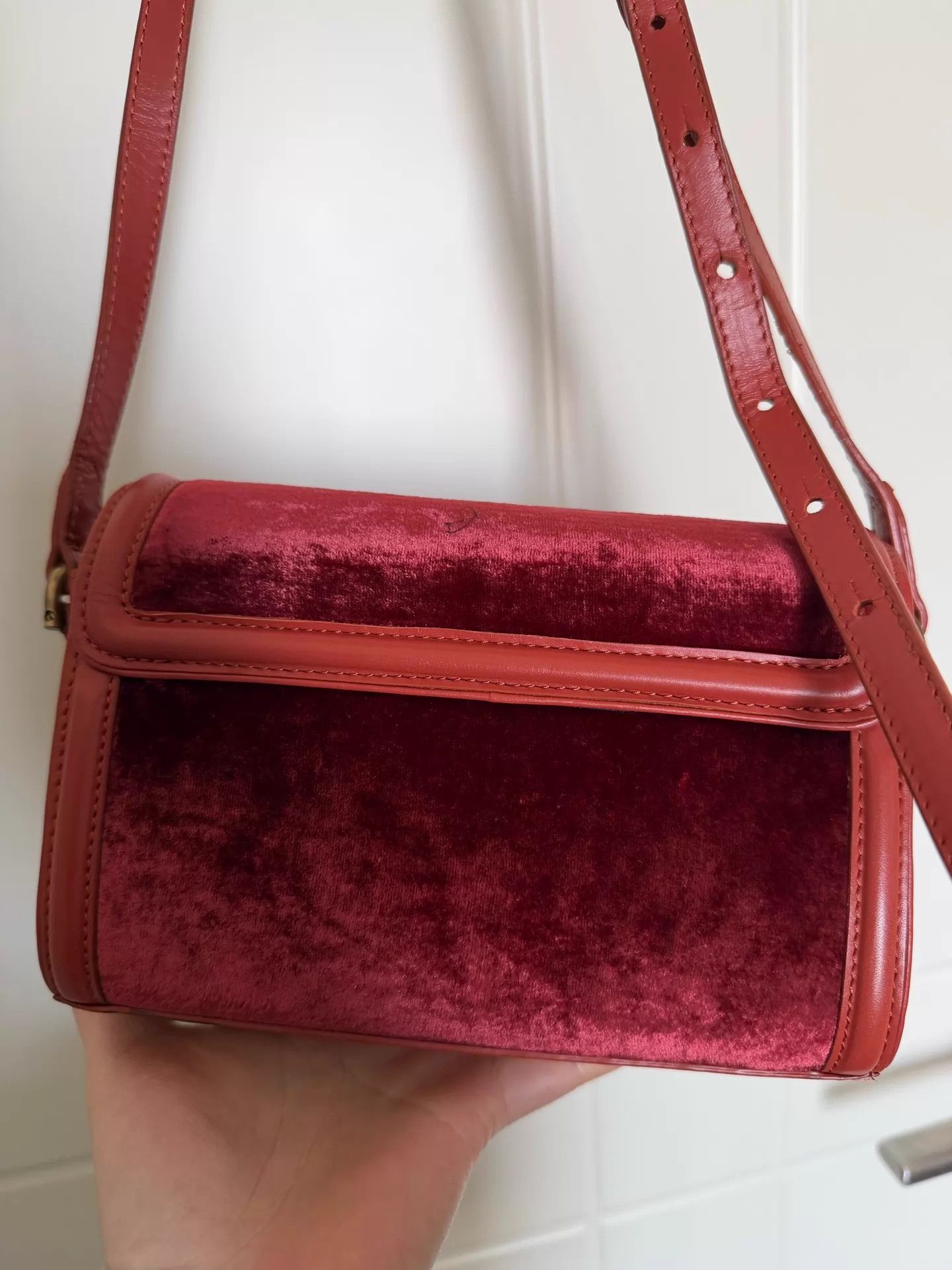 Dries Van Noten Dries Van Noten Velvet & Leather Crossbody 18x13x7cm Size ONE SIZE - 6 Thumbnail