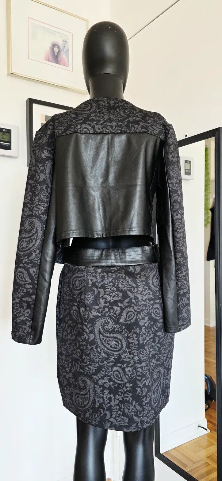 Other Two-Piece_ Set_Paisley Jacquard + Faux Leather | Size M Size M / US 6-8 / IT 42-44 - 3 Thumbnail