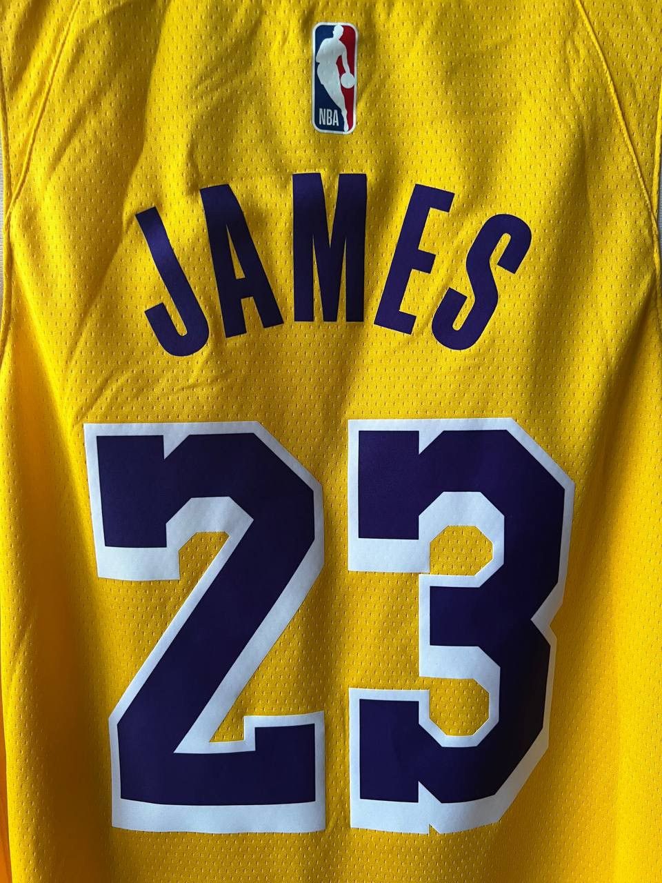 NBA 2020 LOS ANGELES LAKERS #23 JAMES LEBRON BASKETBALL JERSEY L Size US L / EU 52-54 / 3 - 9 Thumbnail