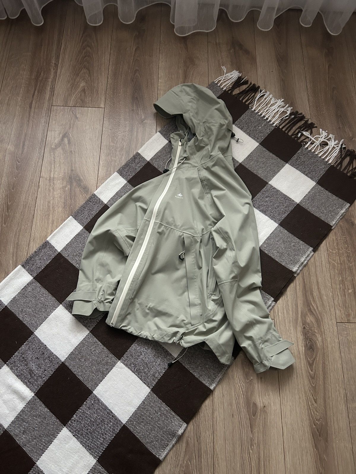 Other Quechua Waterproof beta jacket mens olive grey outdoors Size US M / EU 48-50 / 2 - 2 Thumbnail