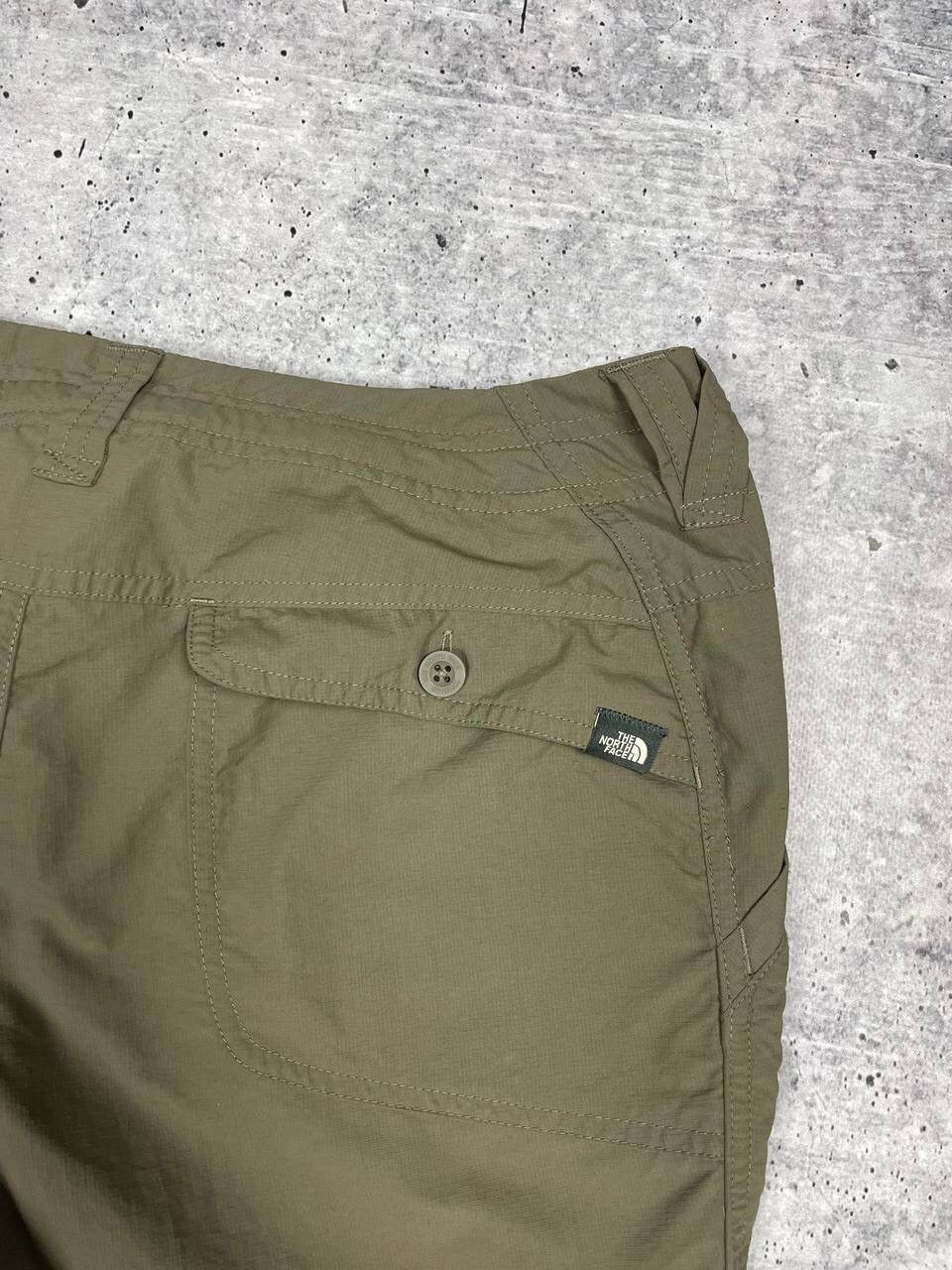 The North Face Vintage The North Face Y2K Style Tracking Outdoor Pants Size US 30 / EU 46 - 20 Thumbnail