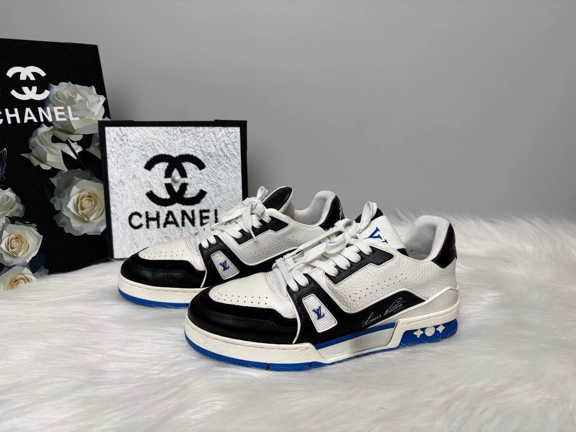 Louis Vuitton Louis Vuitton Fragment 2.0 Black Blue Low Sneakers K36 Size US 6 / EU 39 - 1 Thumbnail