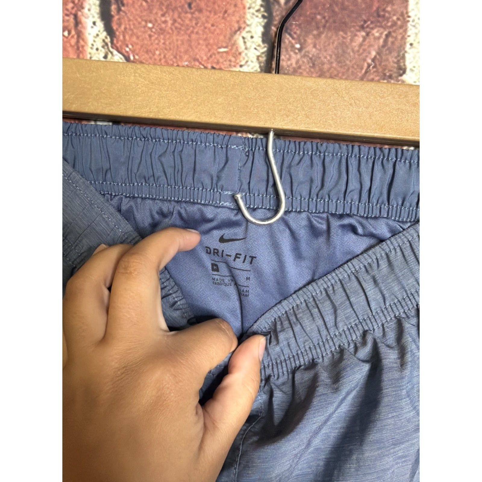 Nike Nike Tempo Running Shorts Womens Medium Gray Training Gym Polyester DB4487-067 Size 32" / US 10 / IT 46 - 2 Thumbnail