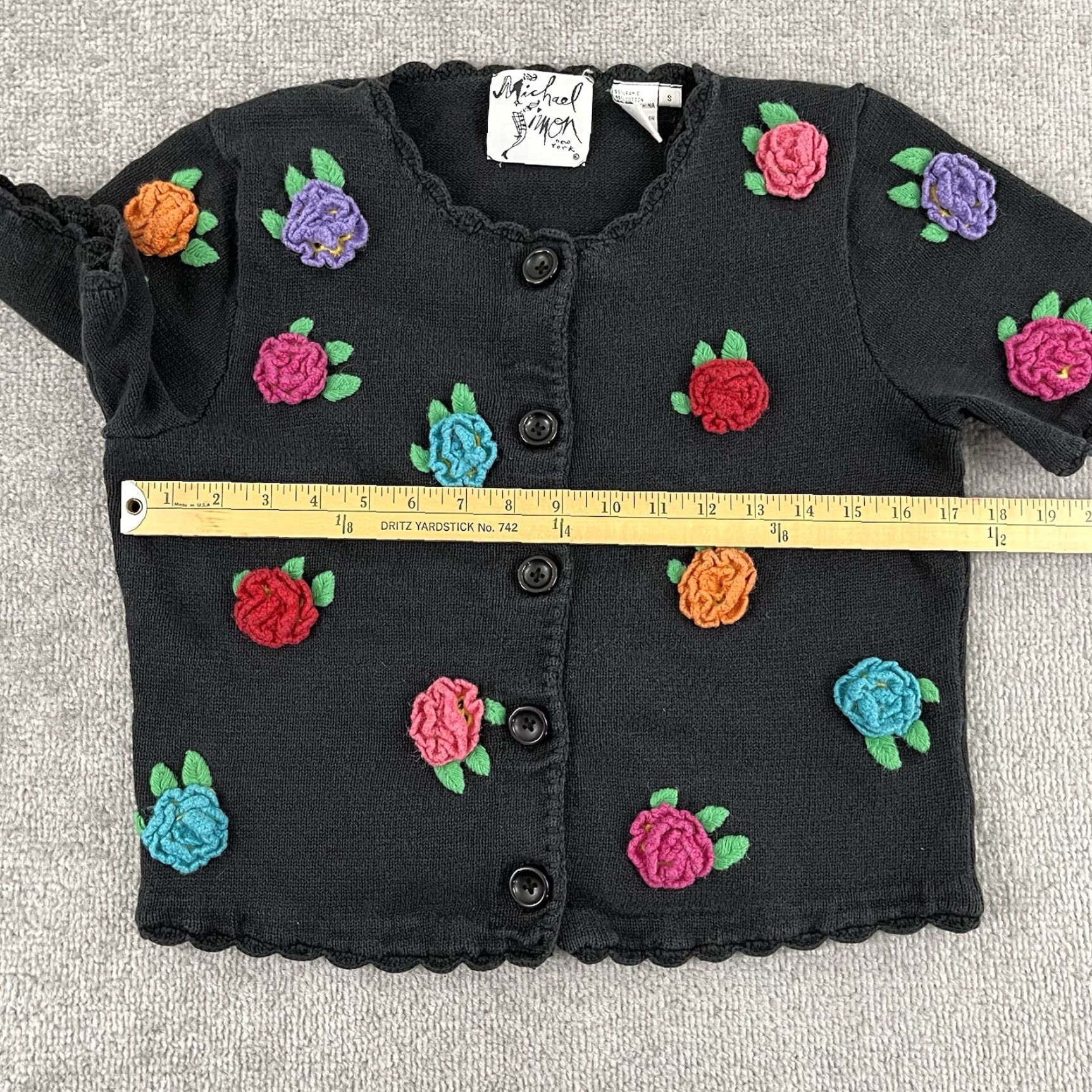 Vintage MICHAEL SIMON Black Floral Knit Cardigan Women's Small Crochet Sweater 90s Retro Size S / US 4 / IT 40 - 5 Thumbnail