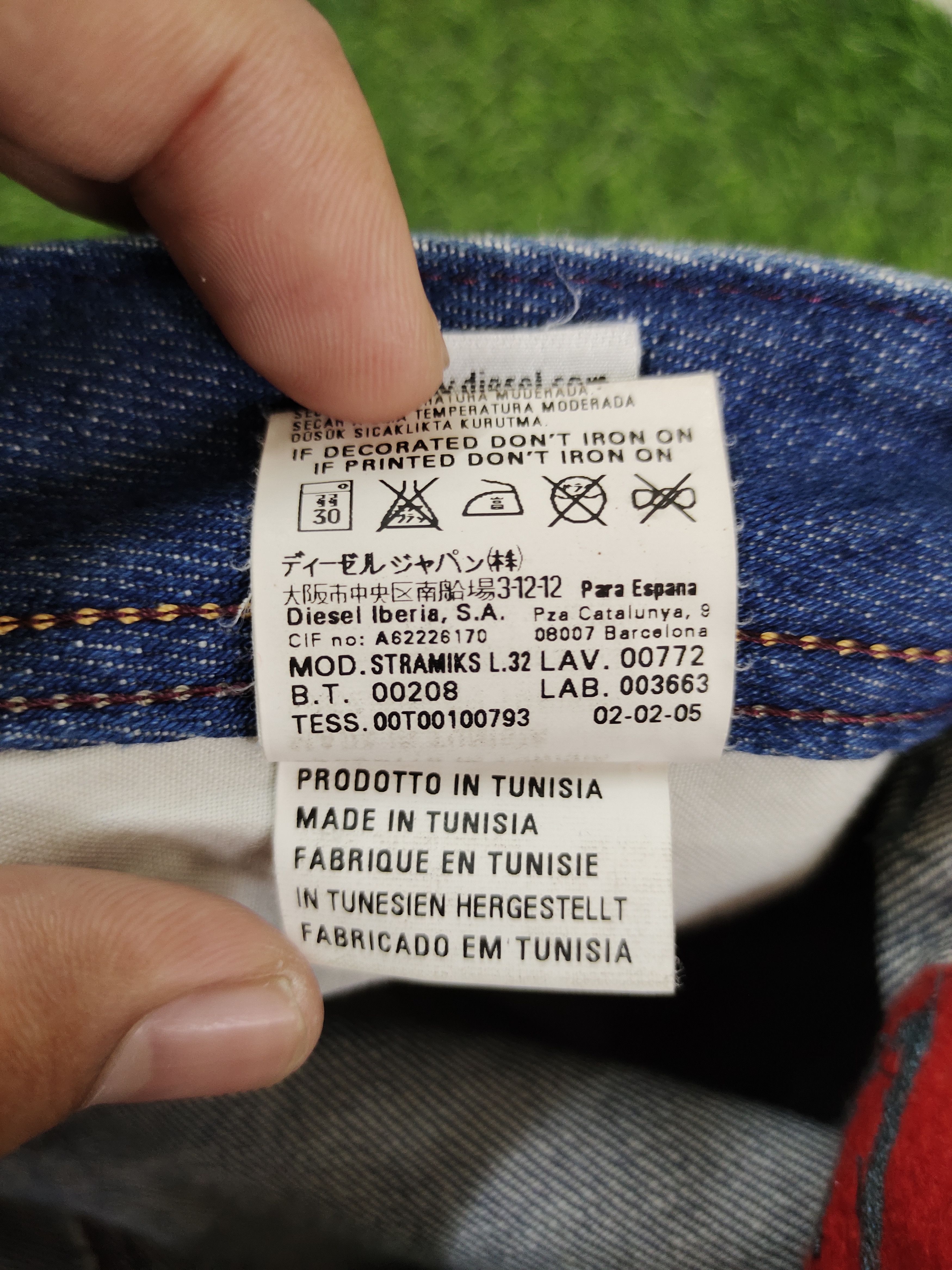 Diesel Loose Leg Diesel D Logo Distress Faded Denim Pants Y2k Size US 30 / EU 46 - 18 Thumbnail