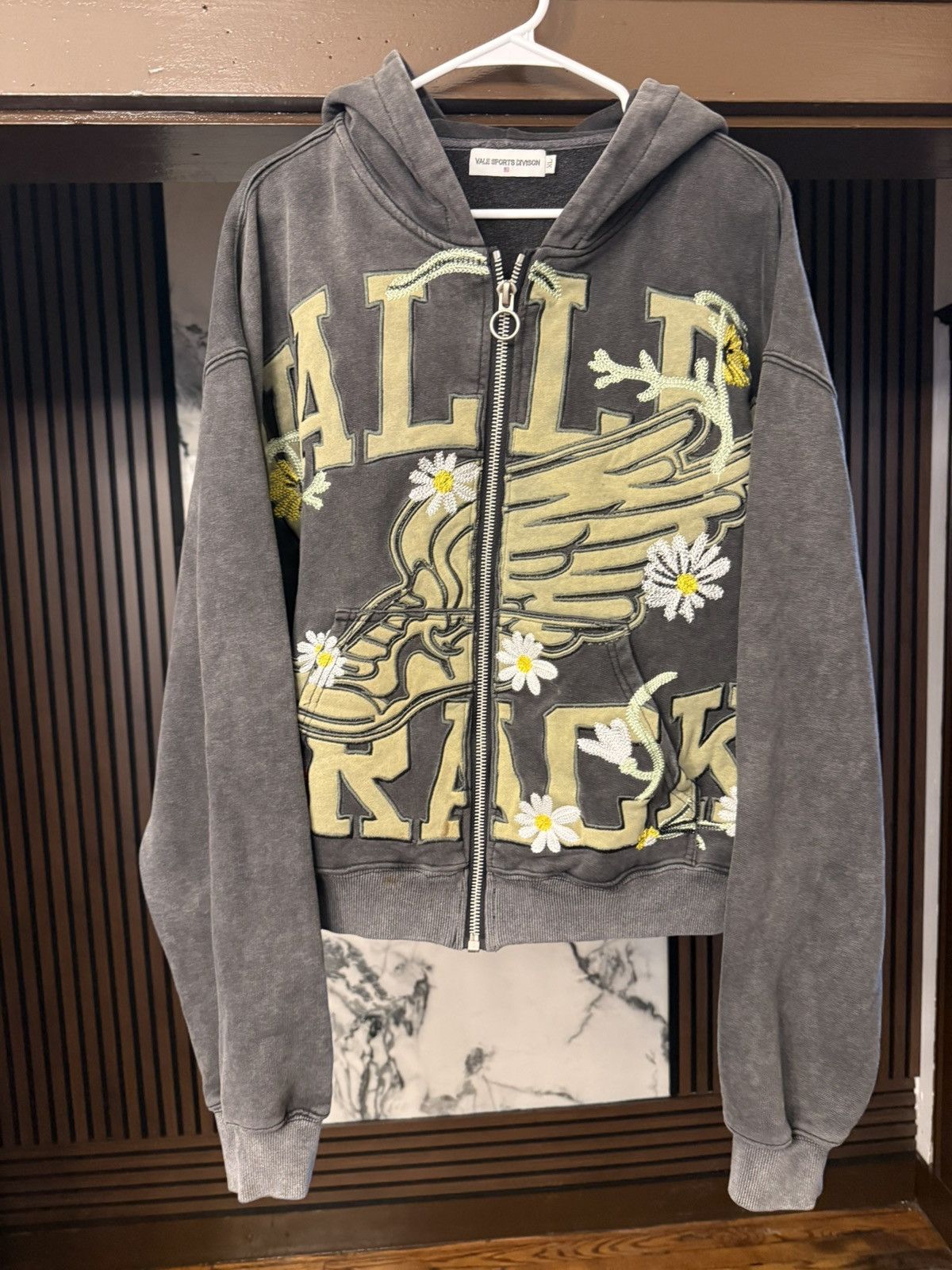 Vale Vale Forever Track Zip Up Size XL Size US XL / EU 56 / 4 - 1 Thumbnail
