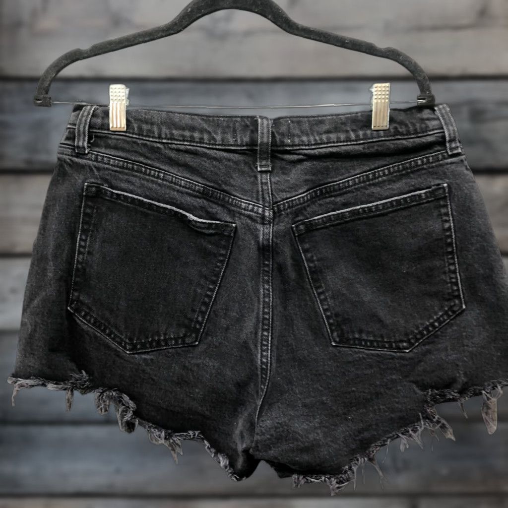 Abercrombie & Fitch Abercrombie & Fitch Shorts Womens 12/31 Black High Rise Cutoff Denim Cotton Blend 5-Pocket Size 34" / US 12 / IT 48 - 1 Thumbnail