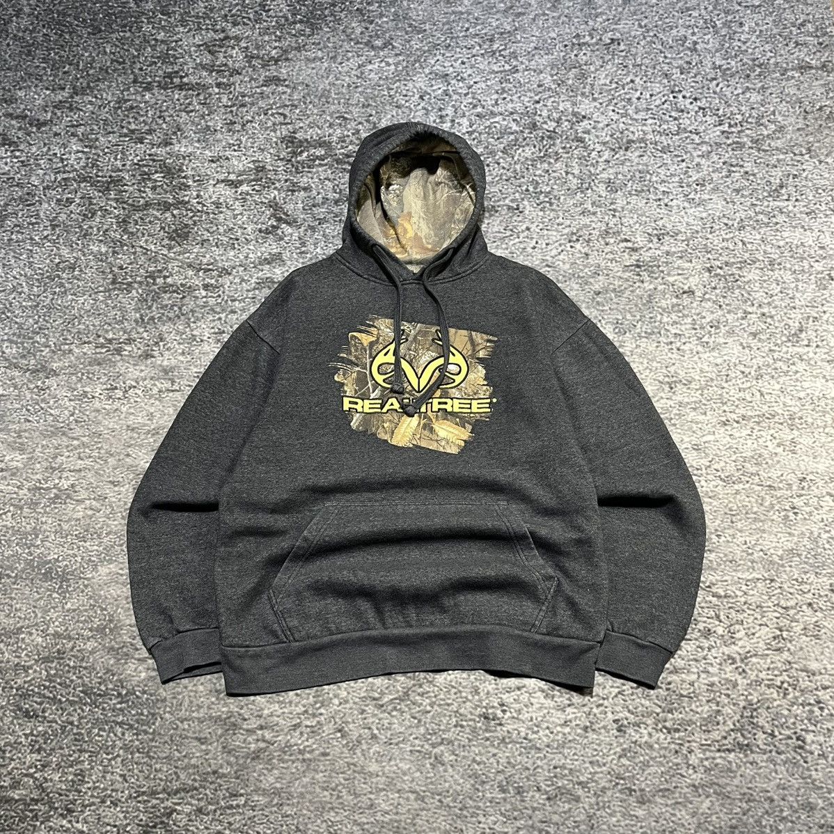 Realtree Realtree Grunge Skater Y2K Camo Gray Hoodie Sweatshirt Size US L / EU 52-54 / 3 - 1 Thumbnail
