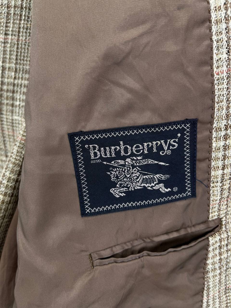 Burberry Vintage Burberry Rare Wool Blazer Coat Jacket Size US S / EU 44-46 / 1 - 7 Thumbnail
