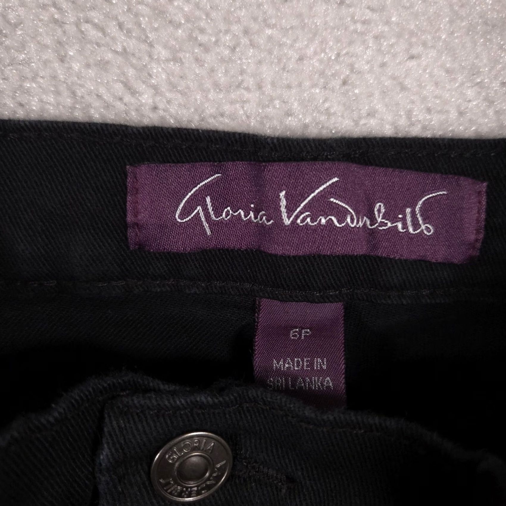 Gloria Vanderbilt Gloria Vanderbilt Amanda Jeans Womens 6P Short Black High Rise Tapered Stretch Size 28" / US 6 / IT 42 - 5 Thumbnail
