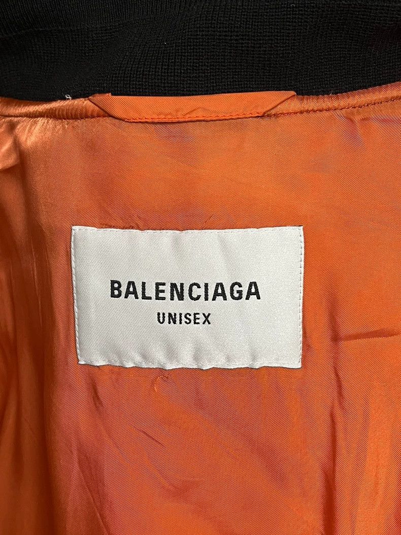 Balenciaga Balenciaga 3B Embroidered nylon Bomber coat Size US M / EU 48-50 / 2 - 4 Thumbnail