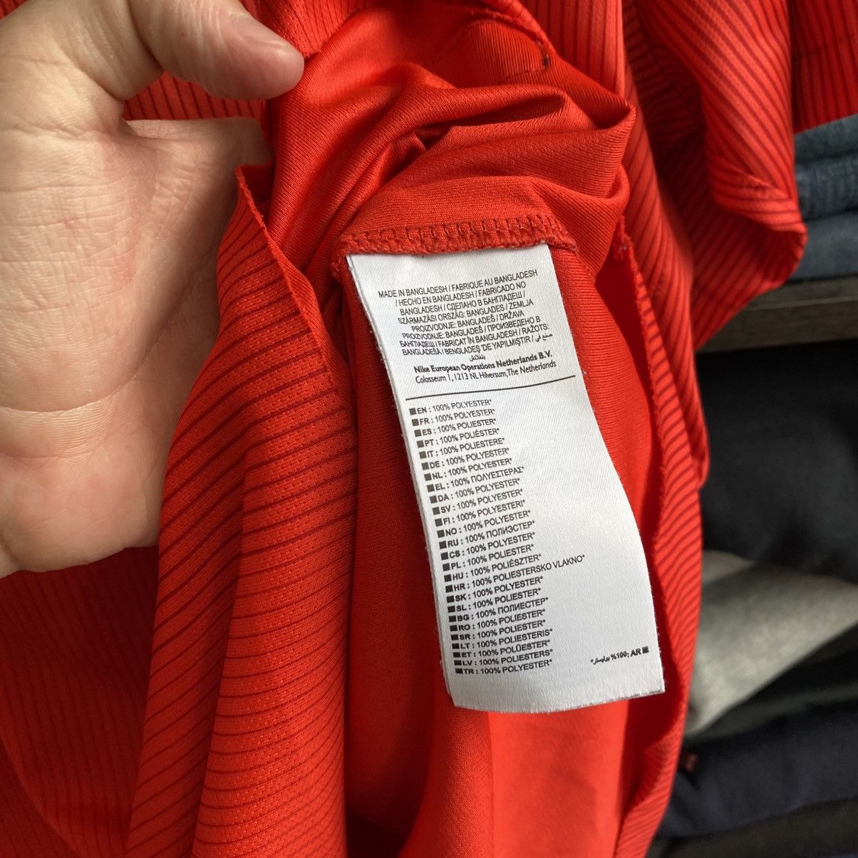 Nike Mens Nike England National Soccer Jersey red Size US XXL / EU 58 / 5 - 9 Thumbnail