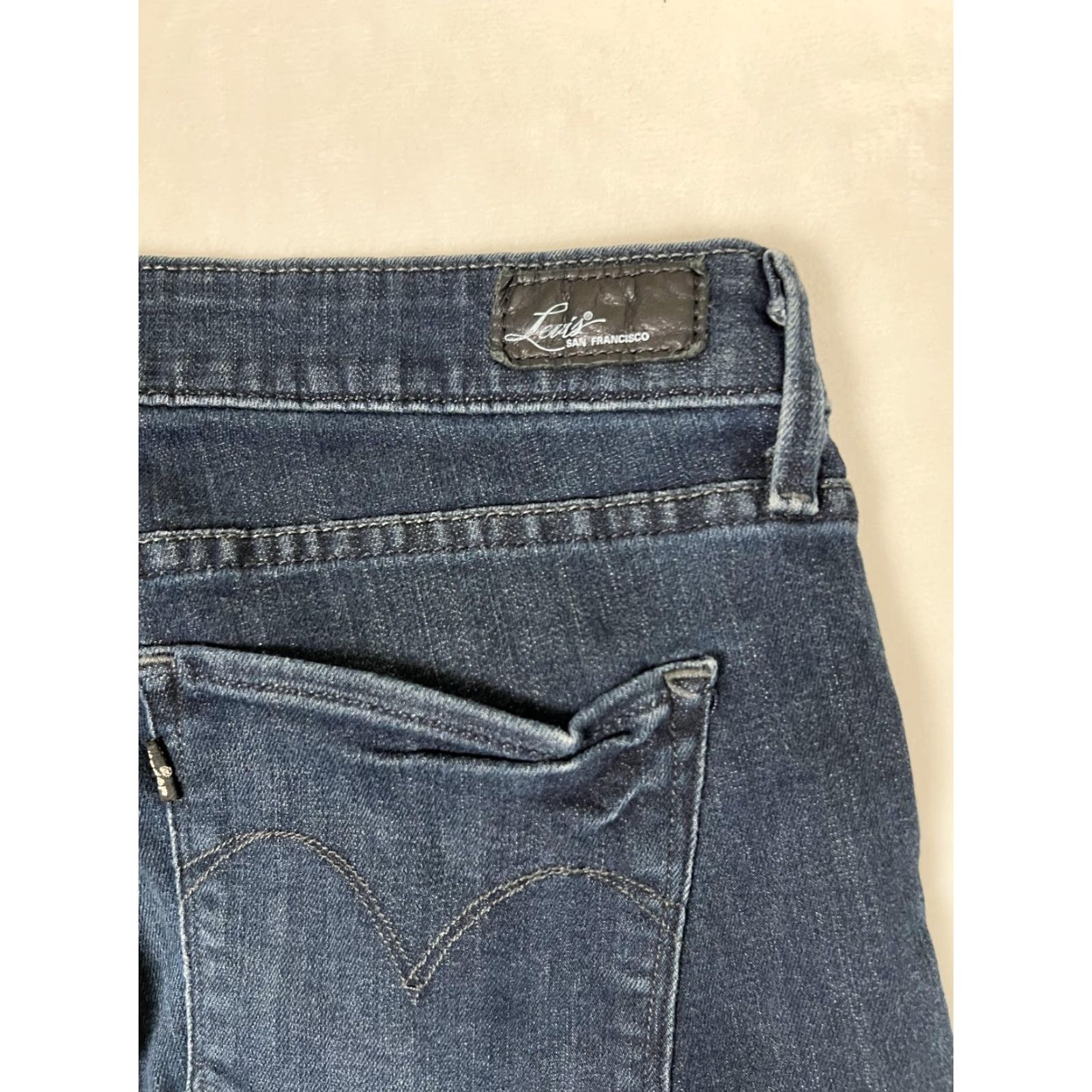 Levi's Levi's Womens Demi Curve Skinny Jeans 28 Blue Dark Wash Mid Rise Slim Denim Size 28" / US 6 / IT 42 - 6 Thumbnail
