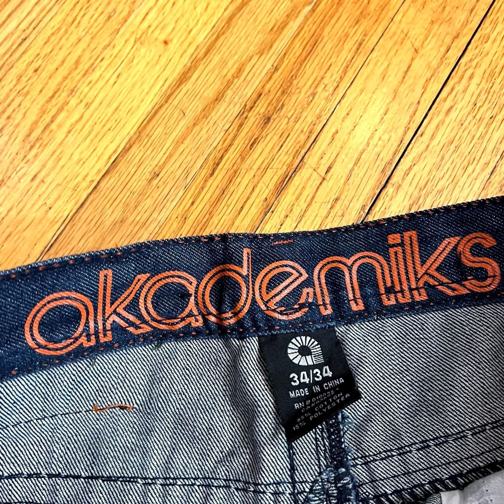 Akademiks VINTAGE Akademiks Jeans Boy? Mens? Note: Size US 34 / EU 50 - 5 Thumbnail