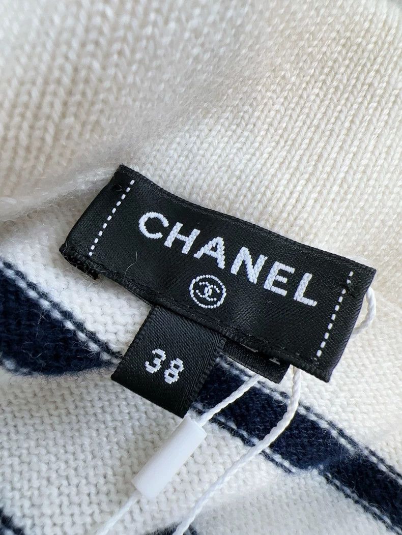 Chanel Chanel 23c white background black striped cashmere knitted Size 25" / US 0 / IT 36 - 6 Thumbnail