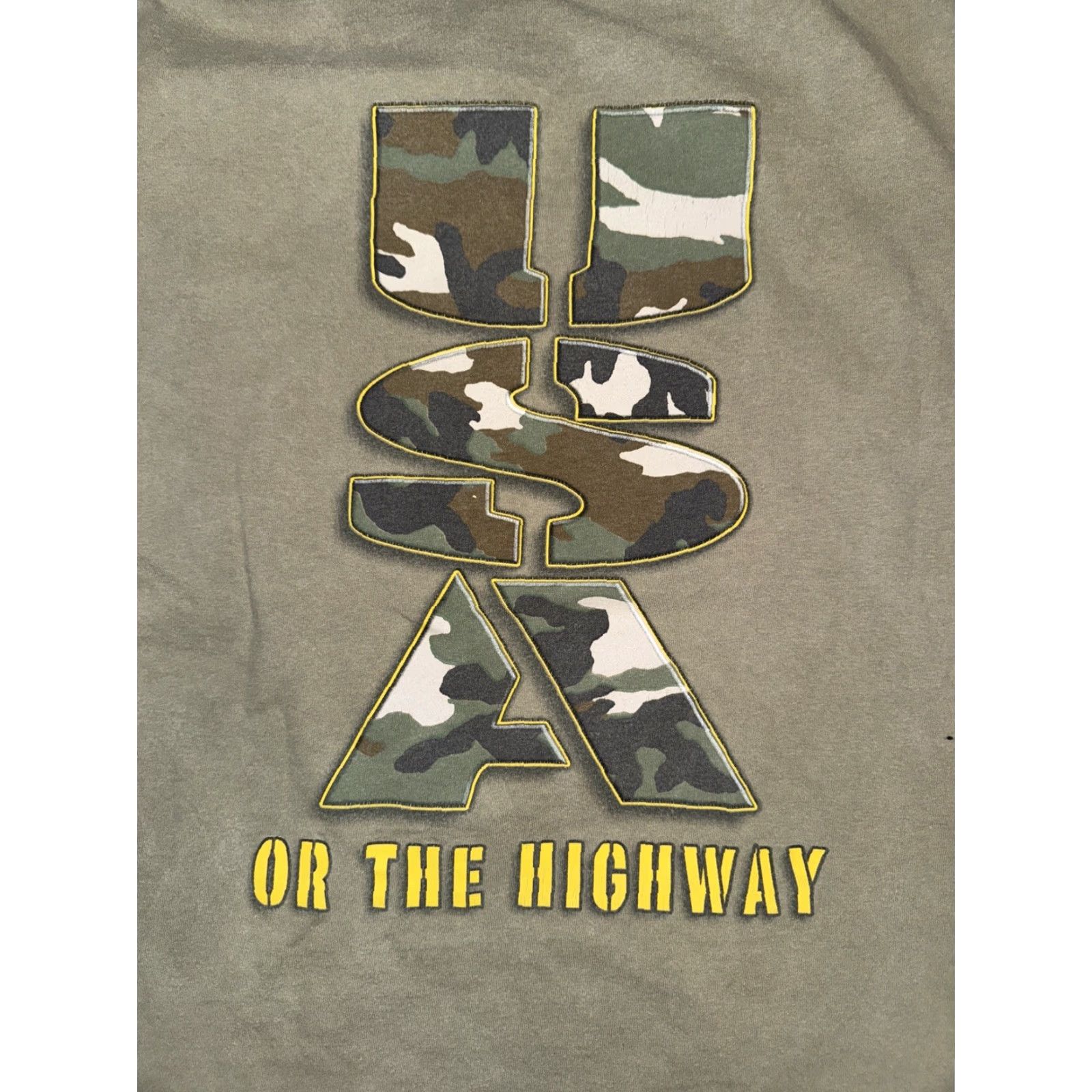 Realtree Brooks And Dunn Country Real Tree Olive Green T-Shirt Camouflage L Men USA Camouflage Tee 21x25 Large Womens/Mens Size US L / EU 52-54 / 3 - 6 Thumbnail