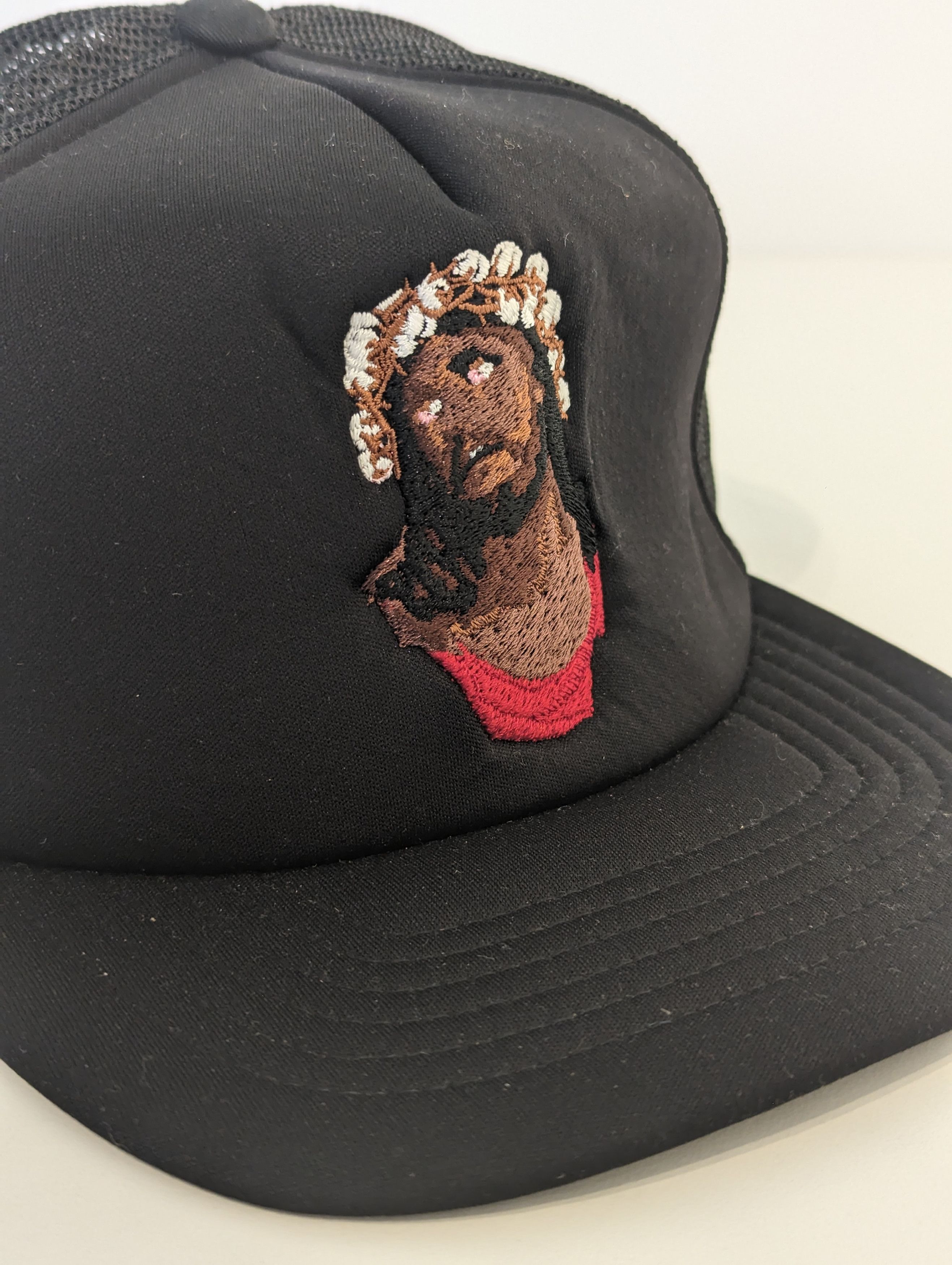 DENIM TEARS × No Vacancy Inn Denim Tears x No Vacancy Inn "Southern Man" Trucker Hat Size ONE SIZE - 5 Thumbnail
