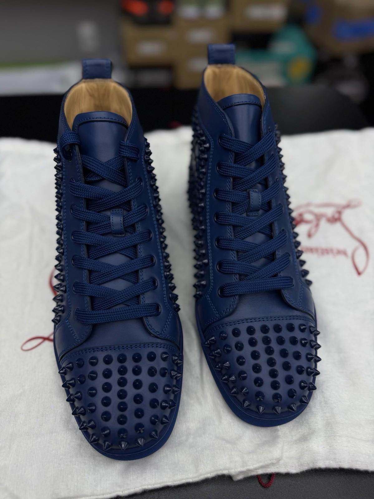 Christian Louboutin Size 41.5EU (8.5 US) - Christian Louboutin Spikes Sneaker Size US 8.5 / EU 41-42 - 5 Thumbnail