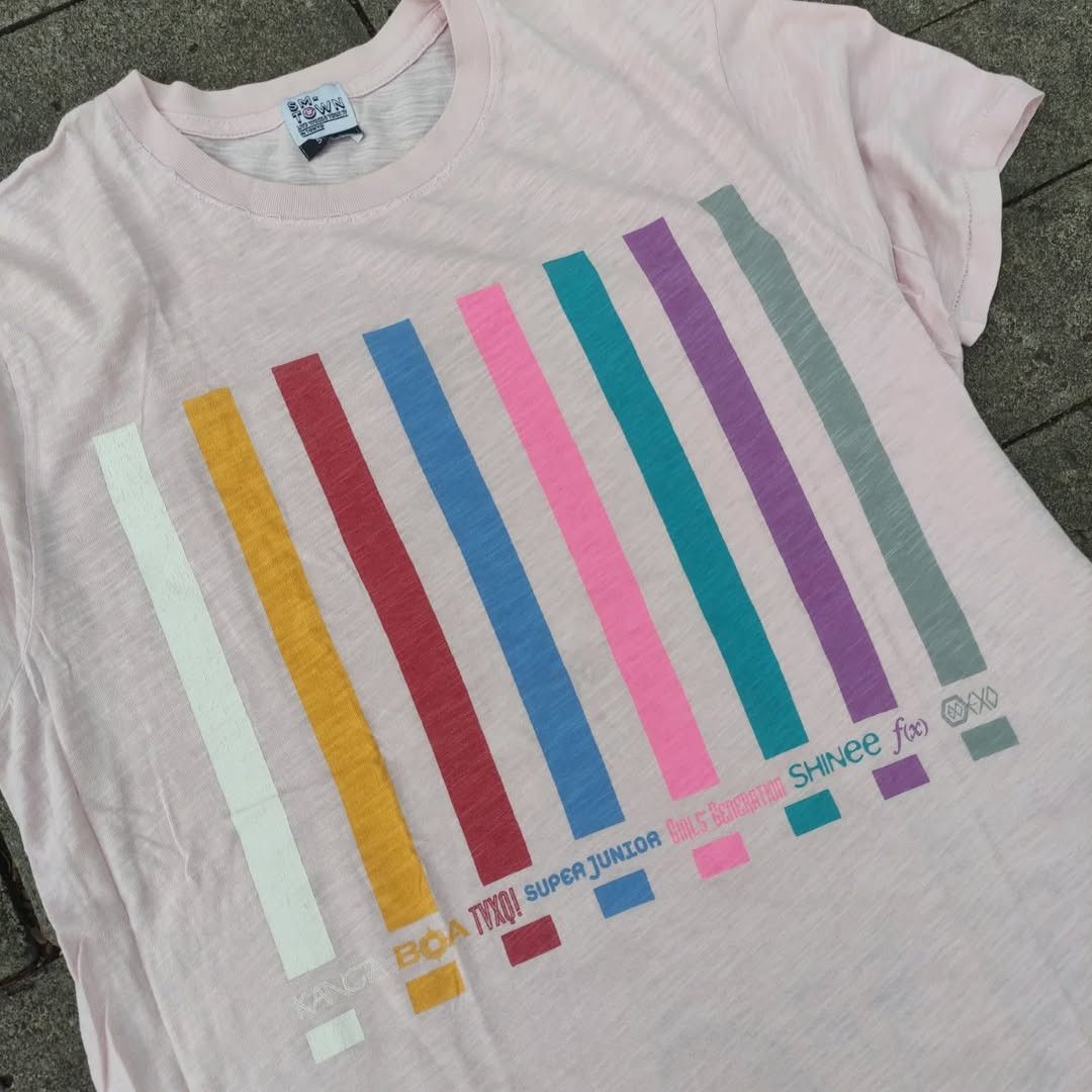Band Tees SM TOWN Live in Japan 2014 Tee Size US M / EU 48-50 / 2 - 2 Thumbnail