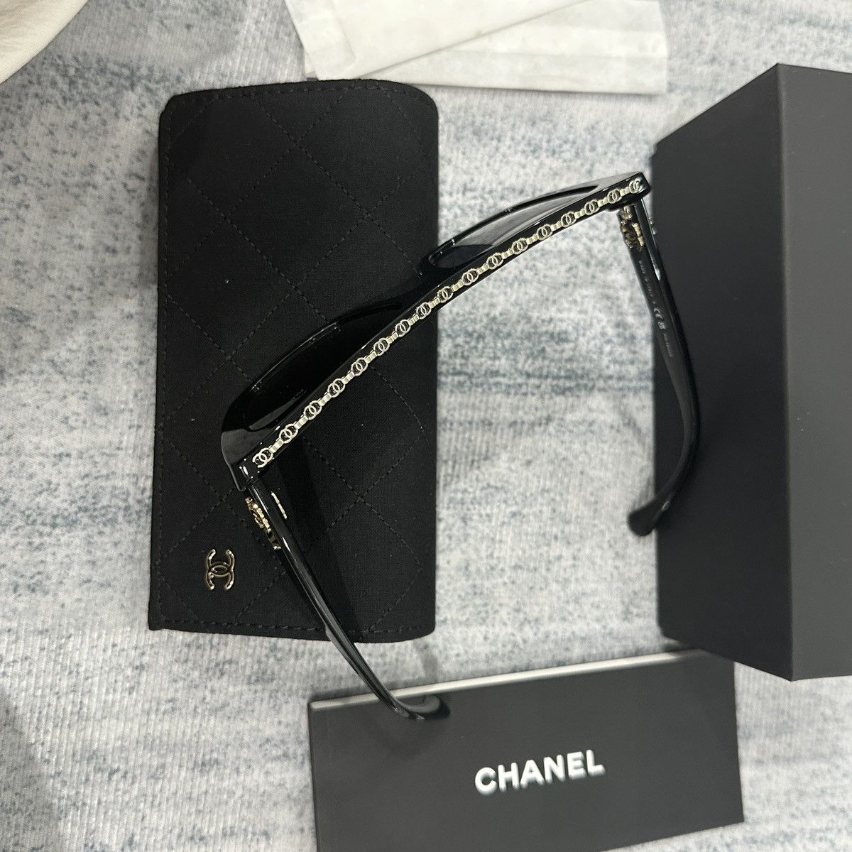 Chanel CHANEL 0CH5540 C622S8 SUNGLASSES Size ONE SIZE - 4 Thumbnail