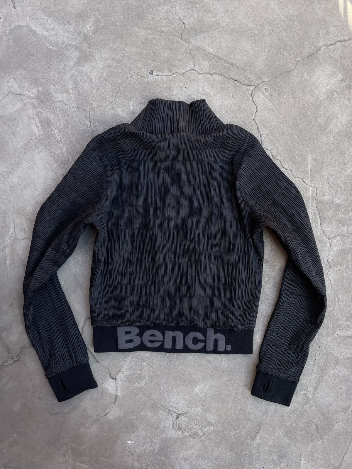Bench Bench: Ultra Striped Facture Zip-Jacket Size US M / EU 48-50 / 2 - 7 Thumbnail