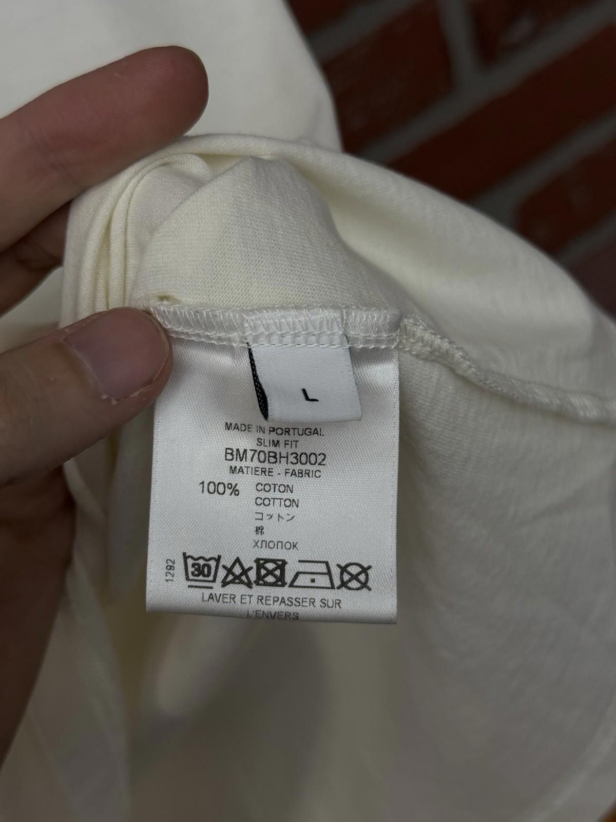 Givenchy GIVENCHY T-shirt White/Blue/Red Men’s Size Large Authentic Size US L / EU 52-54 / 3 - 12 Thumbnail